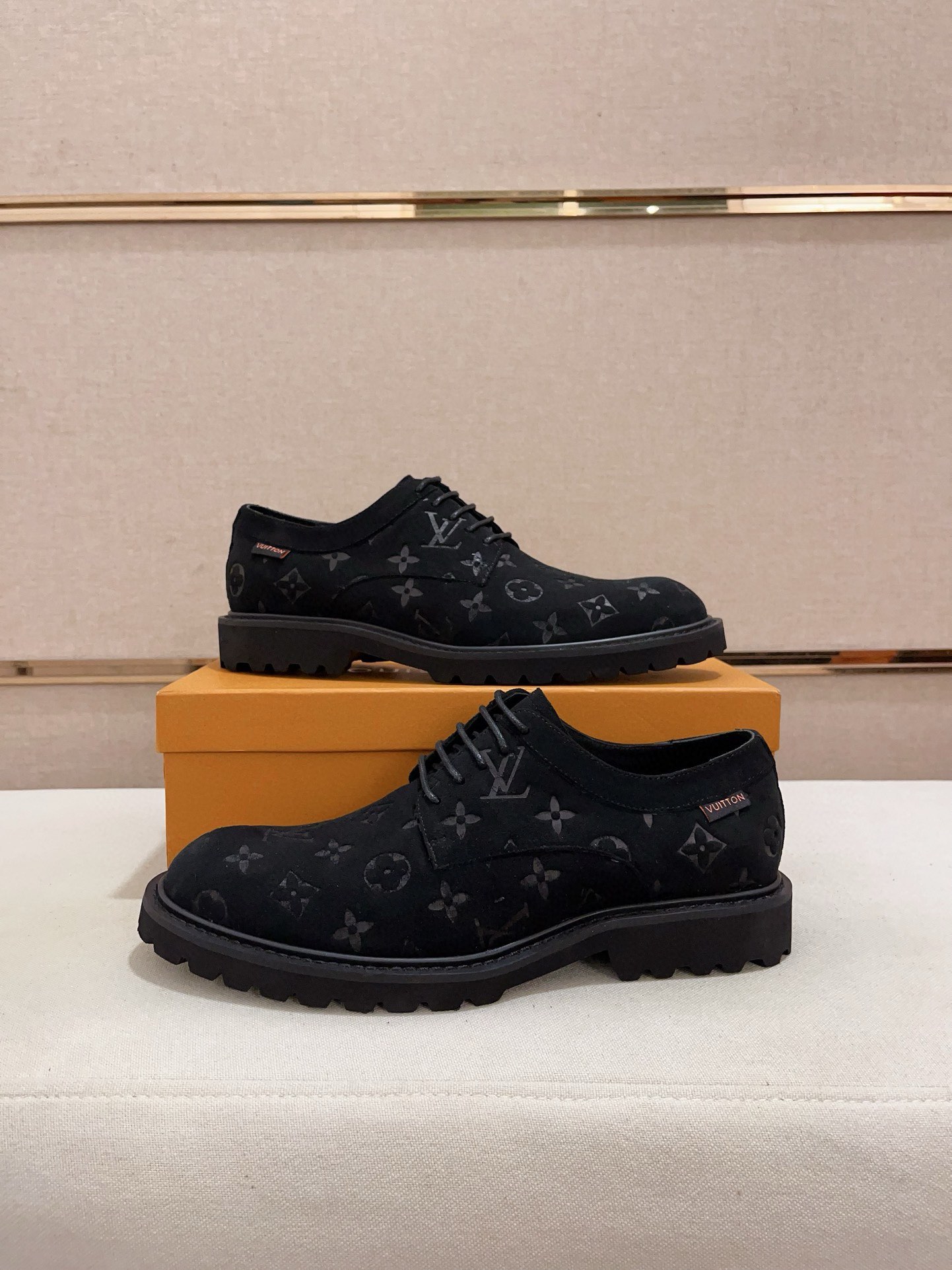 Louis Vuitton Men's Black Leather Lace-Up Dress Shoes - Size 38-44 8 i1730777752 5010 4