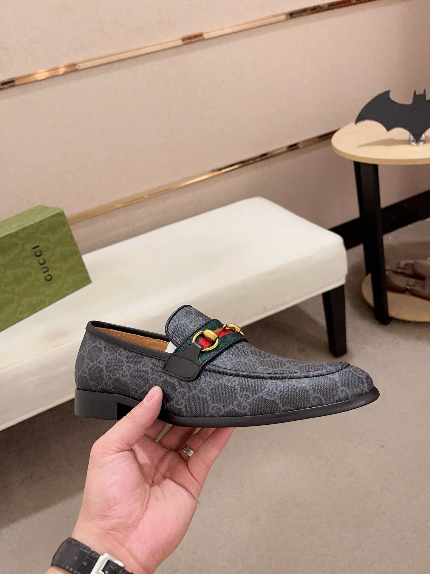 Gucci Men's GG Supreme Loafer - Casual Dress Shoe - Size 38-44 5 i1730778315 5076 3