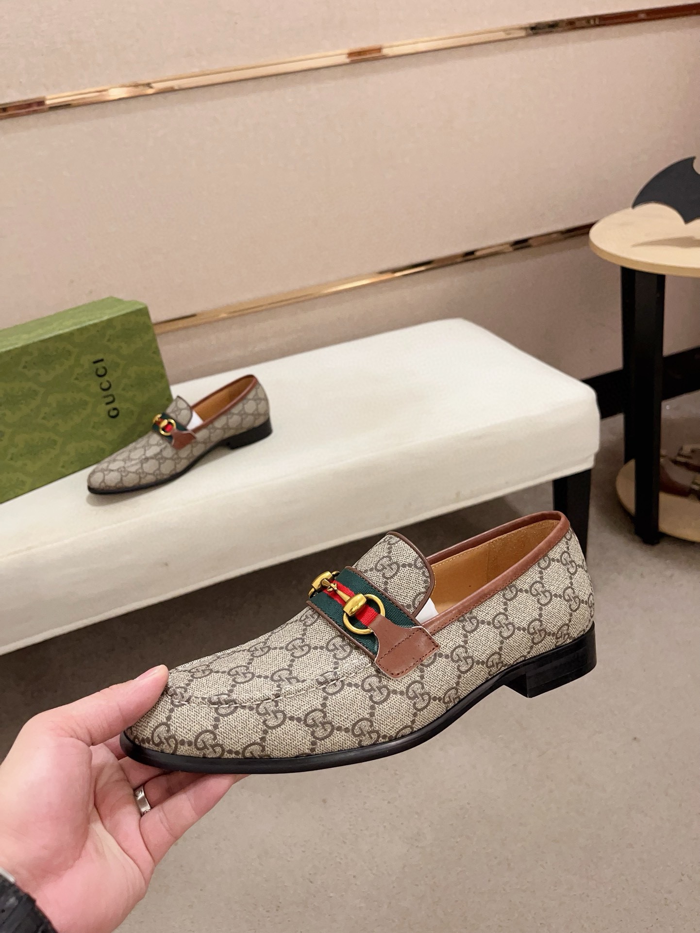 Gucci Men's GG Supreme Loafer - Classic Style & Comfort (Sizes 38-44) 4 i1730778394 4652 1