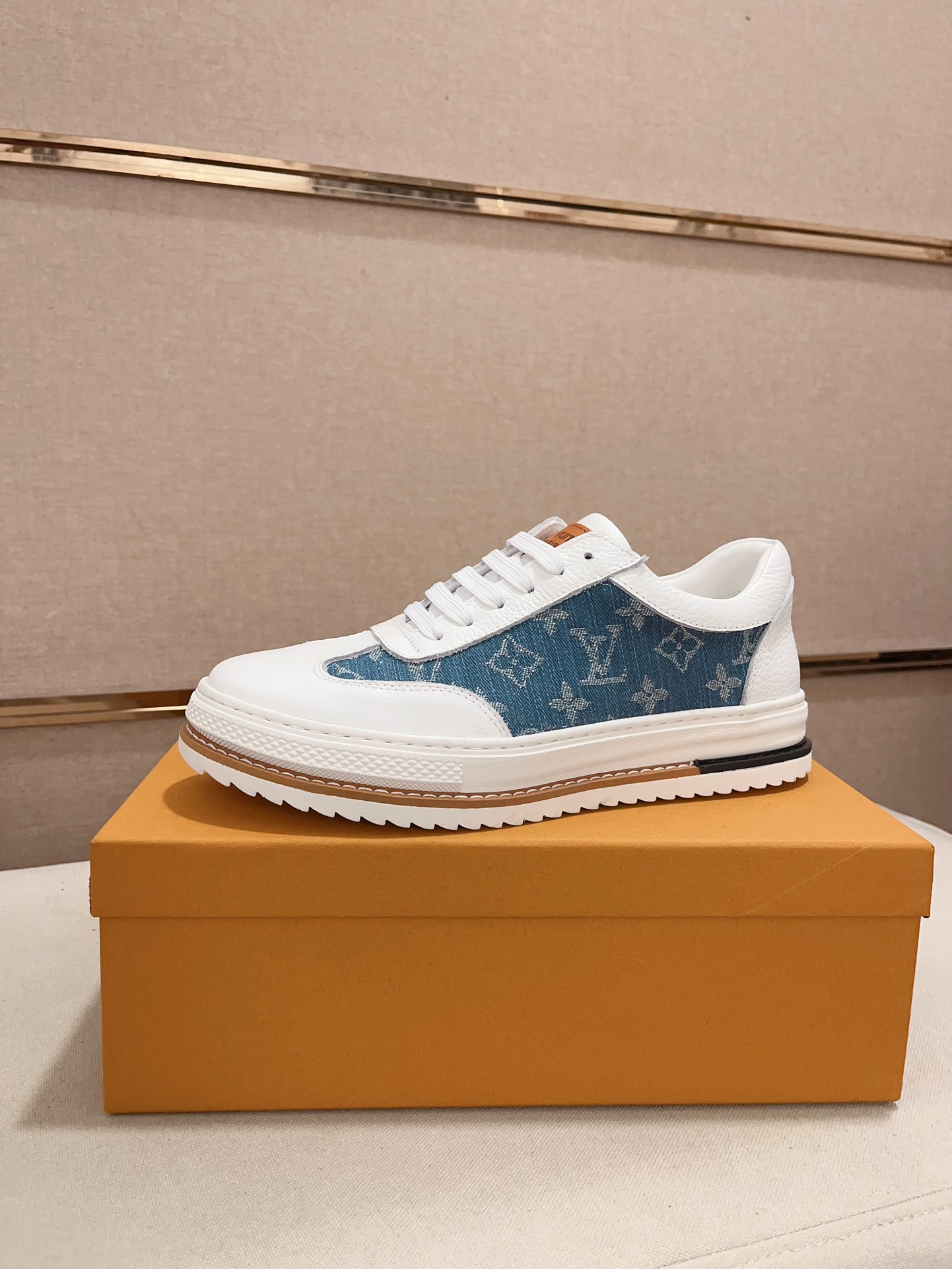 Louis Vuitton Men's Denim Monogram Sneakers - Stylish & Comfortable 2 i1733833642 5741 1
