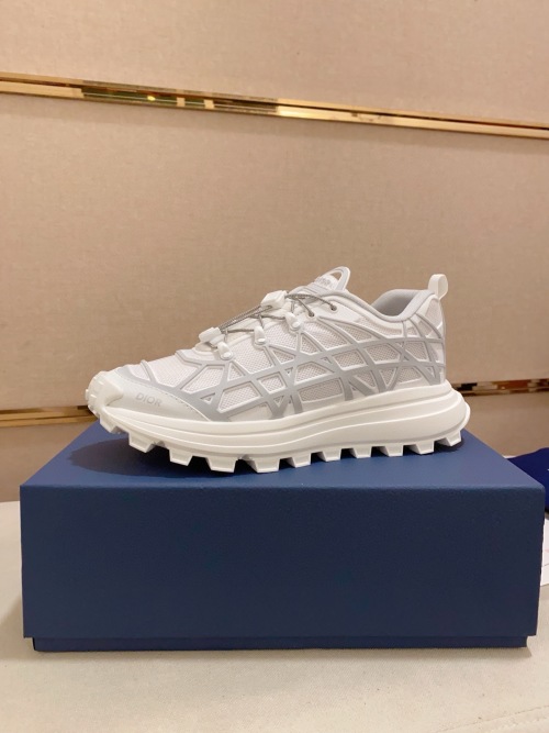 Dior B31 White Sneakers, Fashionable, Comfortable, and Versatile Shoe