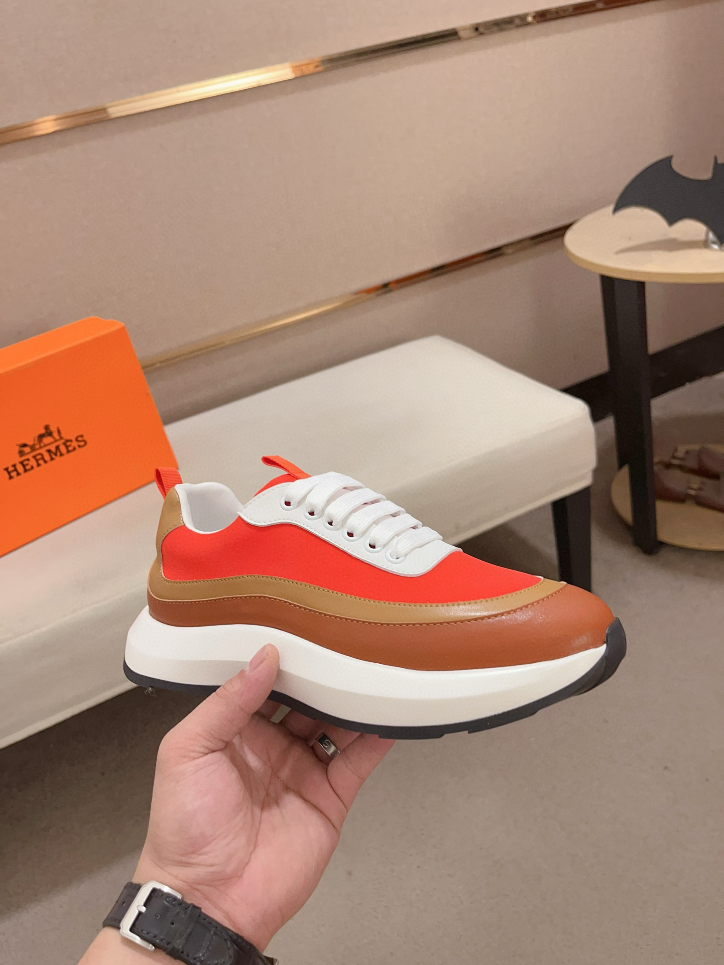 Hermes Men's Classic Sneakers - Italian Leather, Comfortable Fit, Sizes 38-44 5 i1739781405643 1641 0 3
