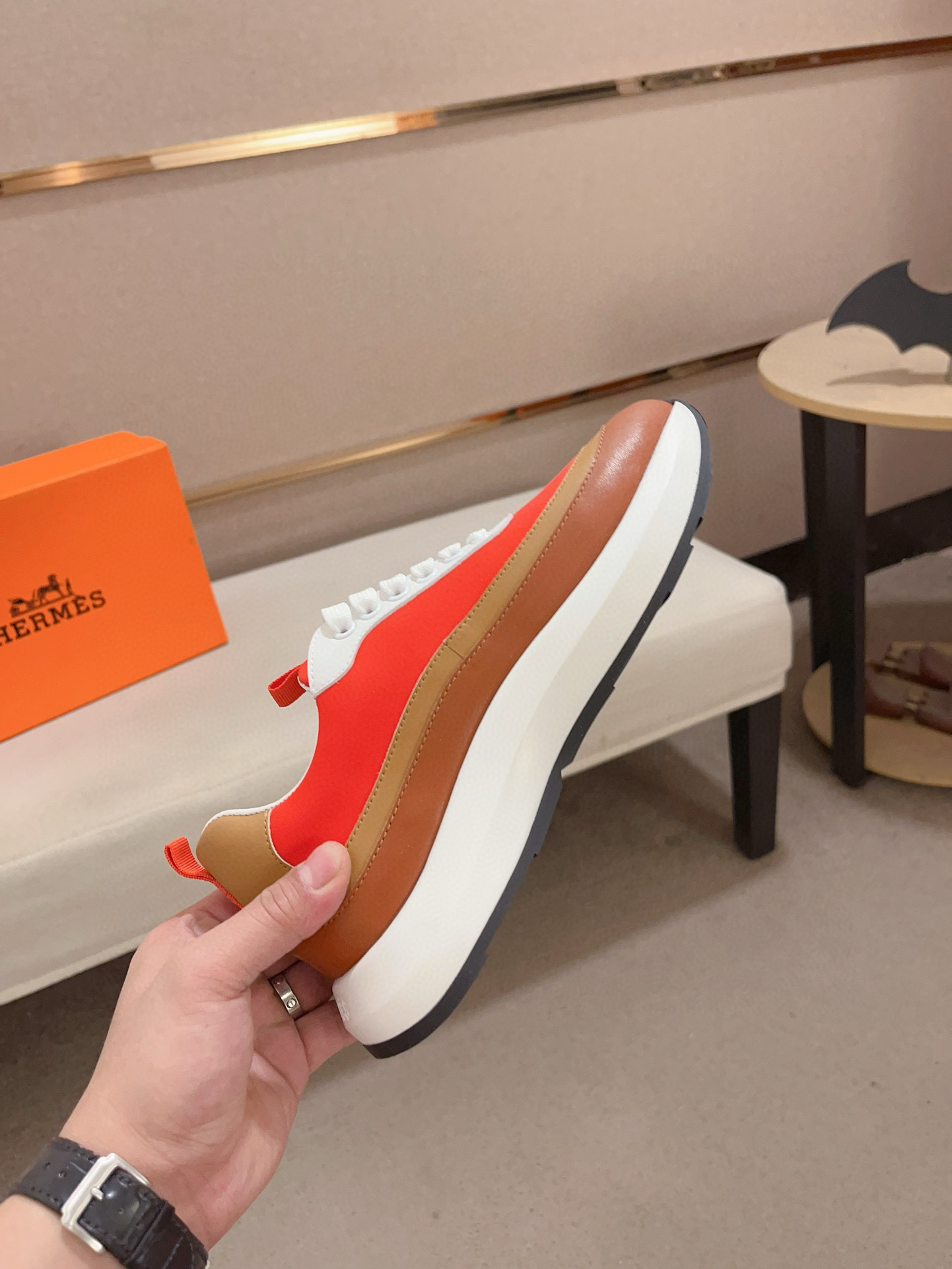 Hermes Men's Classic Sneakers - Italian Leather, Comfortable Fit, Sizes 38-44 6 i1739781405645 4411 0 4