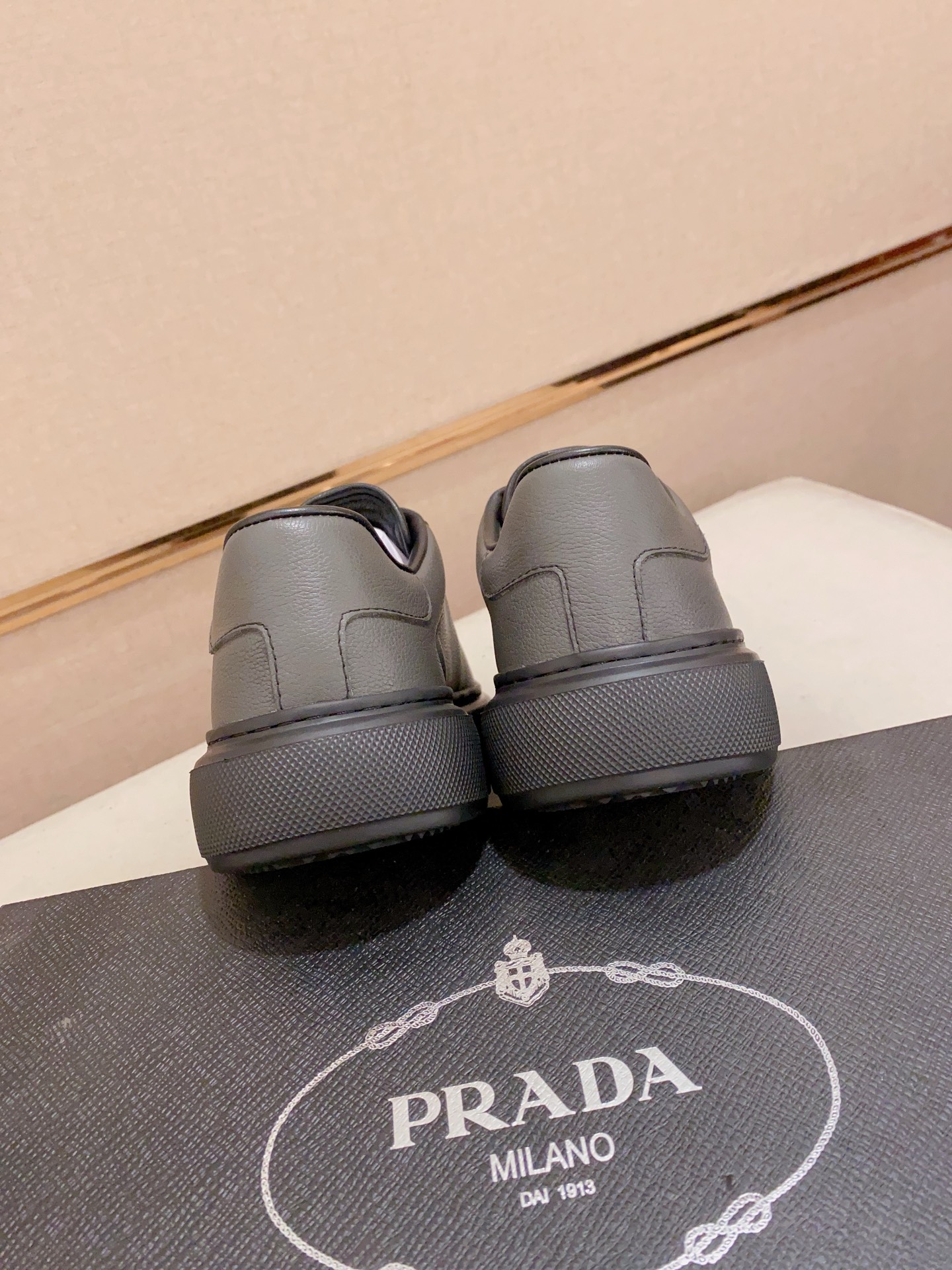 Prada Men's Casual Fashion Sneakers - Stylish, Comfortable, and High-Quality 9 i1741933598201 2679 0 7