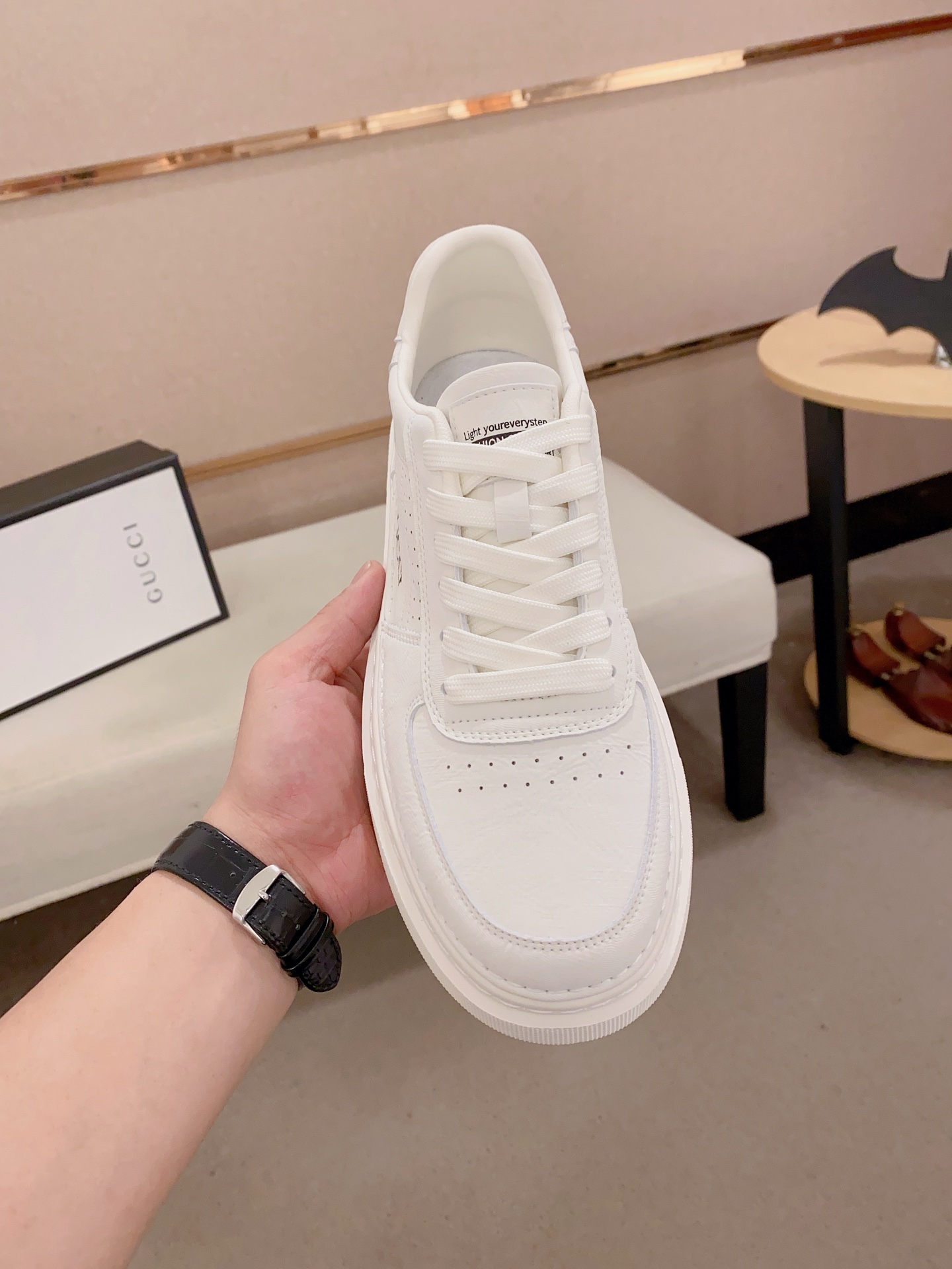 Gucci Men's Leather Low-Top Sneakers - Italian Craftsmanship, Size 38-44 3 i1741935037976 8405 0 1