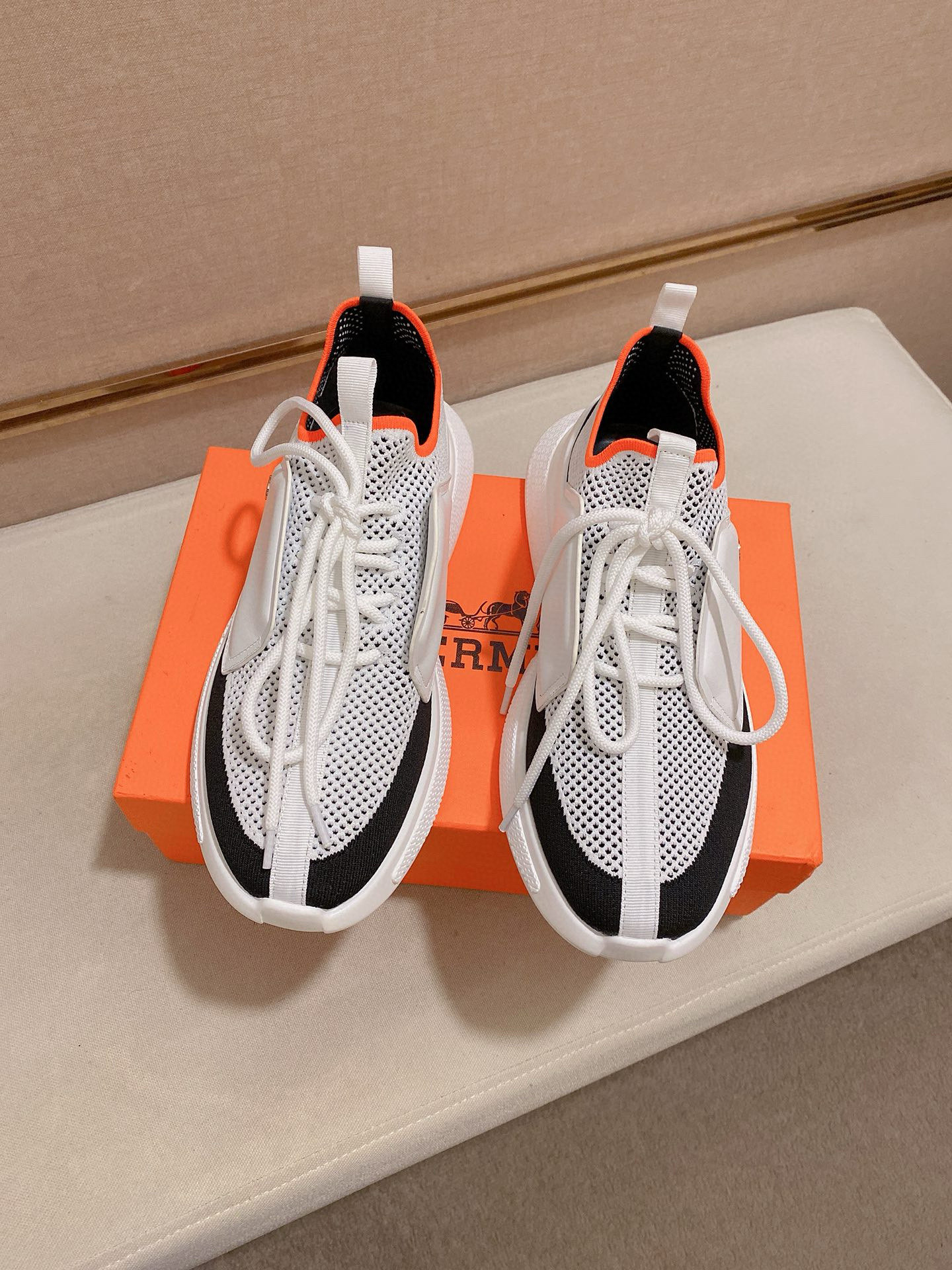 Hermes Drift Men's Sneakers - Tech Knit & Leather - Iconic Style 8 i1741935698936 1596 0 6