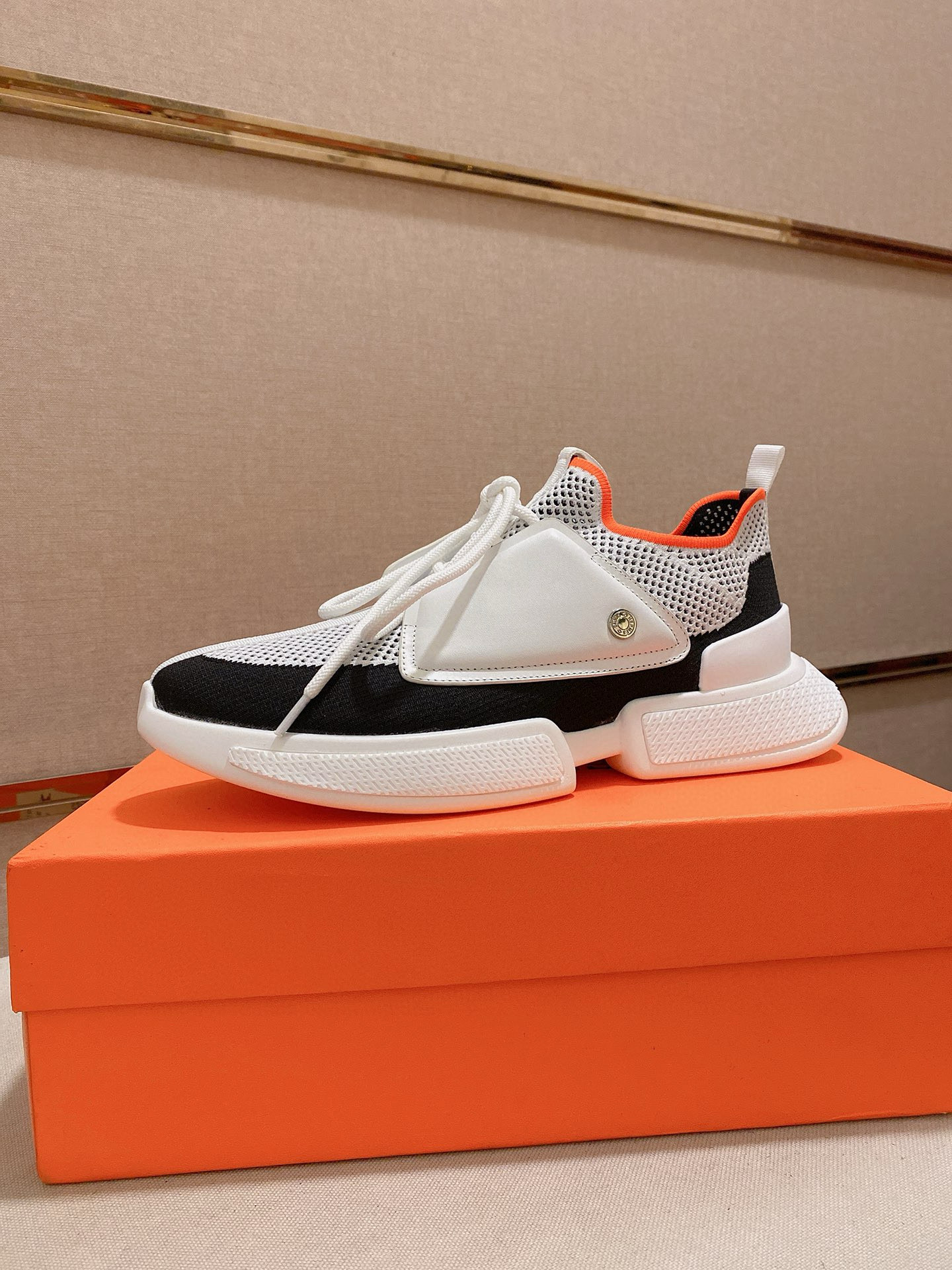 Hermes Drift Men's Sneakers - Tech Knit & Leather - Iconic Style 13 Hermes Drift Men's Sneakers - Tech Knit & Leather - Iconic Style