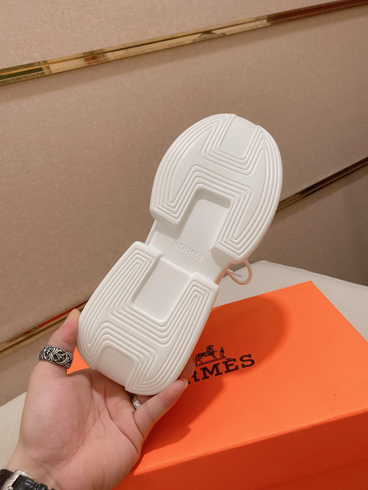 Hermes Men's Drift Sneaker - Tech Knit & Leather - Casual Dad Shoes 10 i1741935756085 3120 0 8