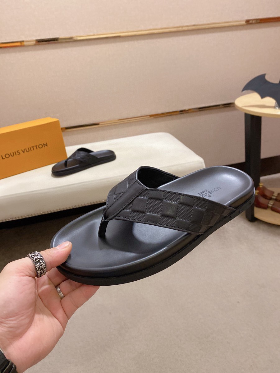 Louis Vuitton Men's Black Leather Sandal Comfortable & Durable Rubber Sole 4 i1742032793962 2199 0 2