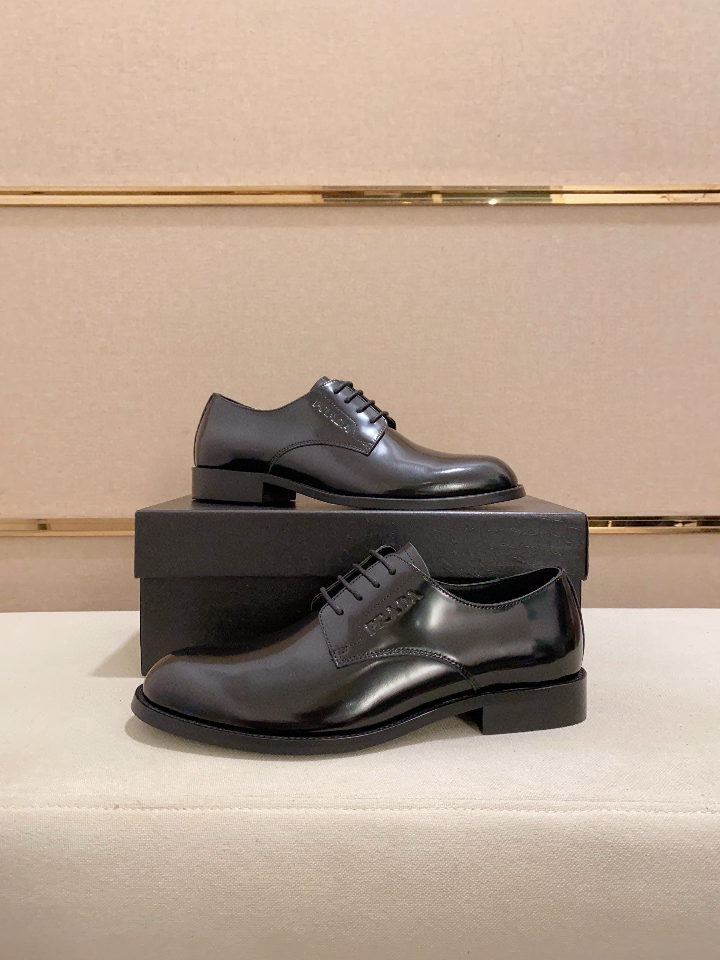 Prada Men's Black Leather Oxford Dress Shoes - Stylish & Comfortable 7 i1742109617532 6187 0 5