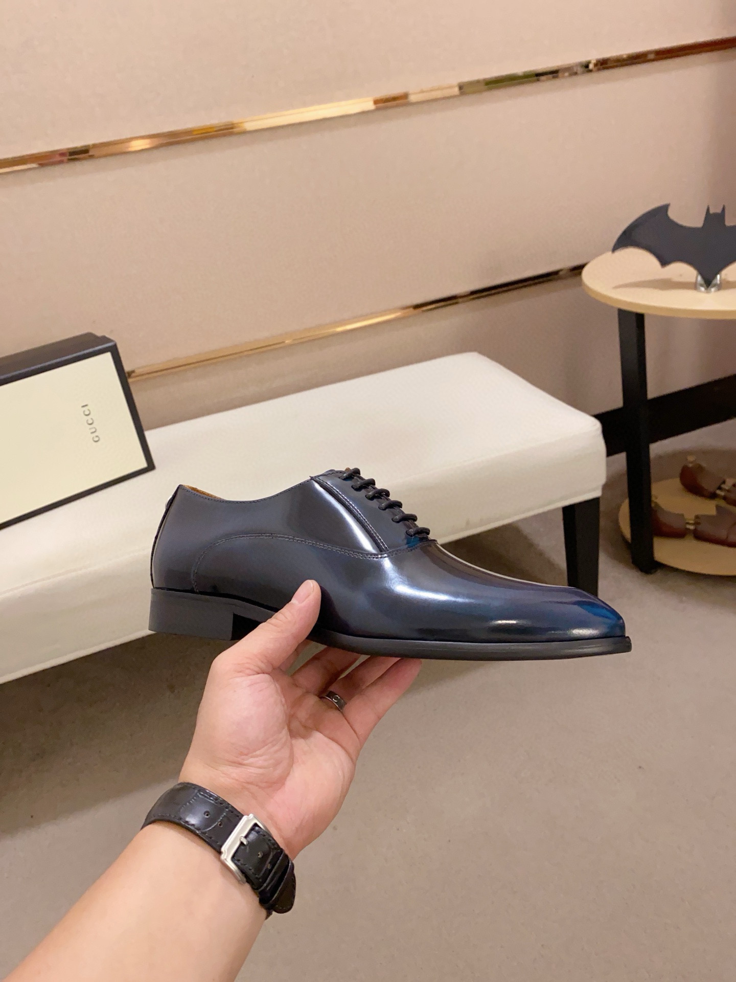 Gucci Men's Leather Oxford Dress Shoes - Blue, Sizes 38-44 Available 5 i1742110197212 1959 0 3