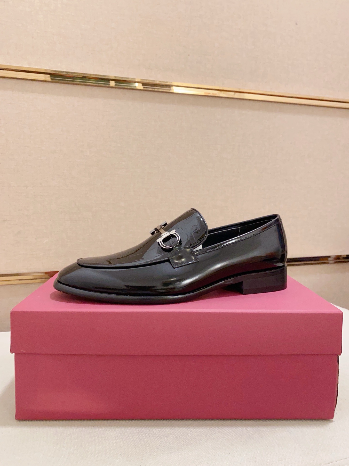 Salvatore Ferragamo Men's Black Leather Loafers Dress Shoes, Size 38-44 2 i1742110587638 9155 0 0