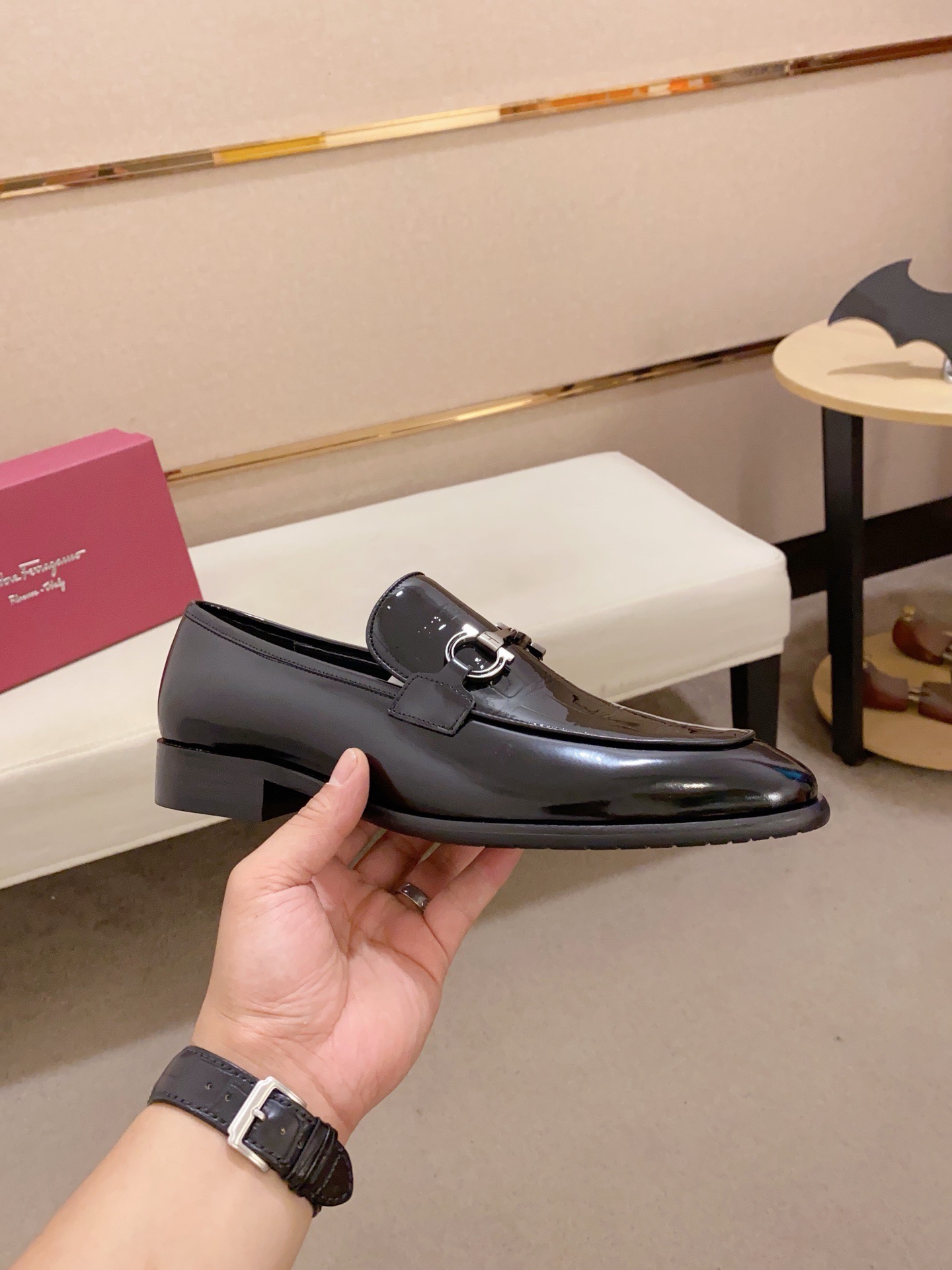 Salvatore Ferragamo Men's Black Leather Loafers Dress Shoes, Size 38-44 5 i1742110627775 9675 0 3