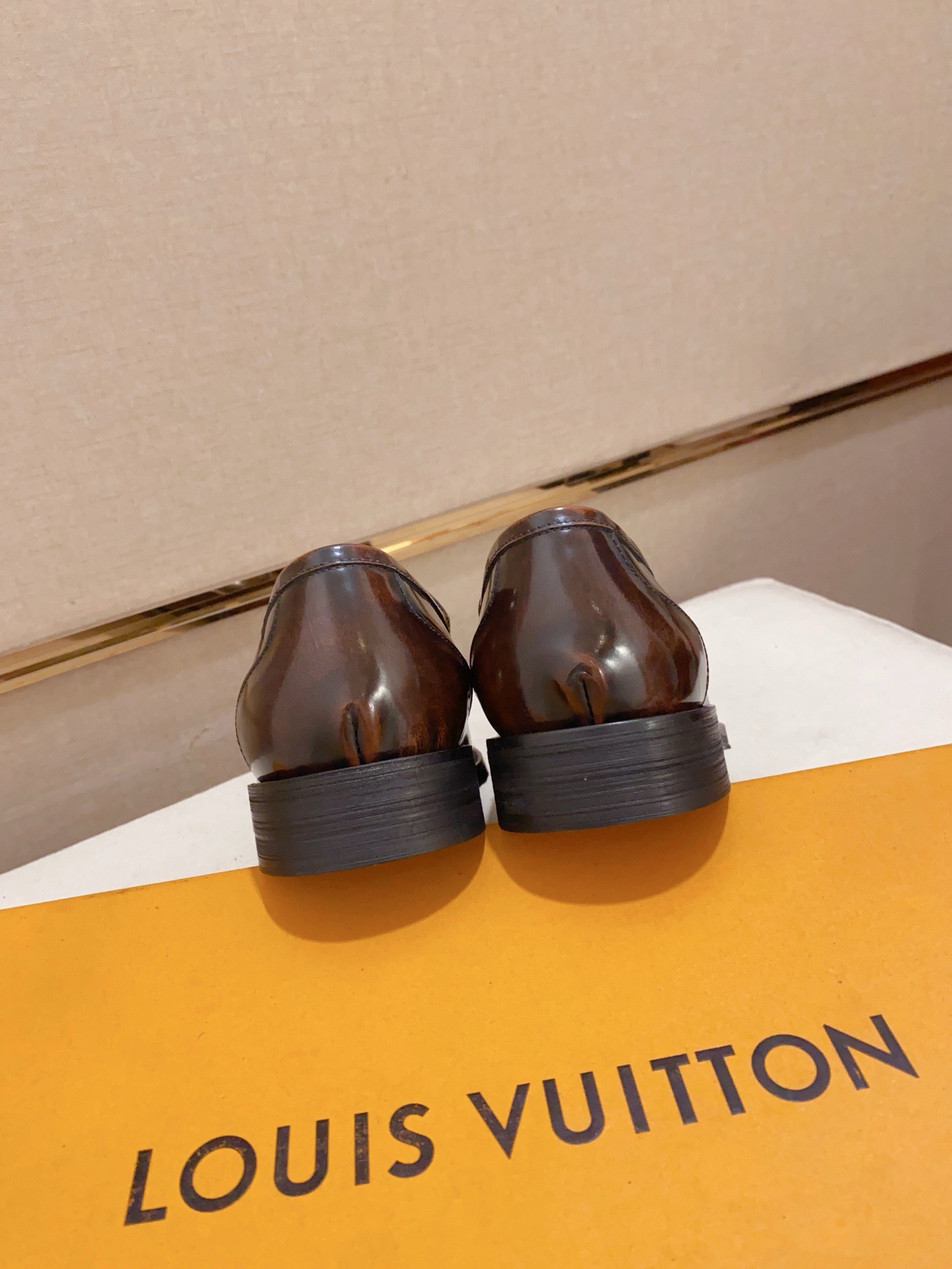 LOUIS VUITTON Men's Leather Loafers with Iconic Buckle Detail 9 i1742110847579 3169 0 7