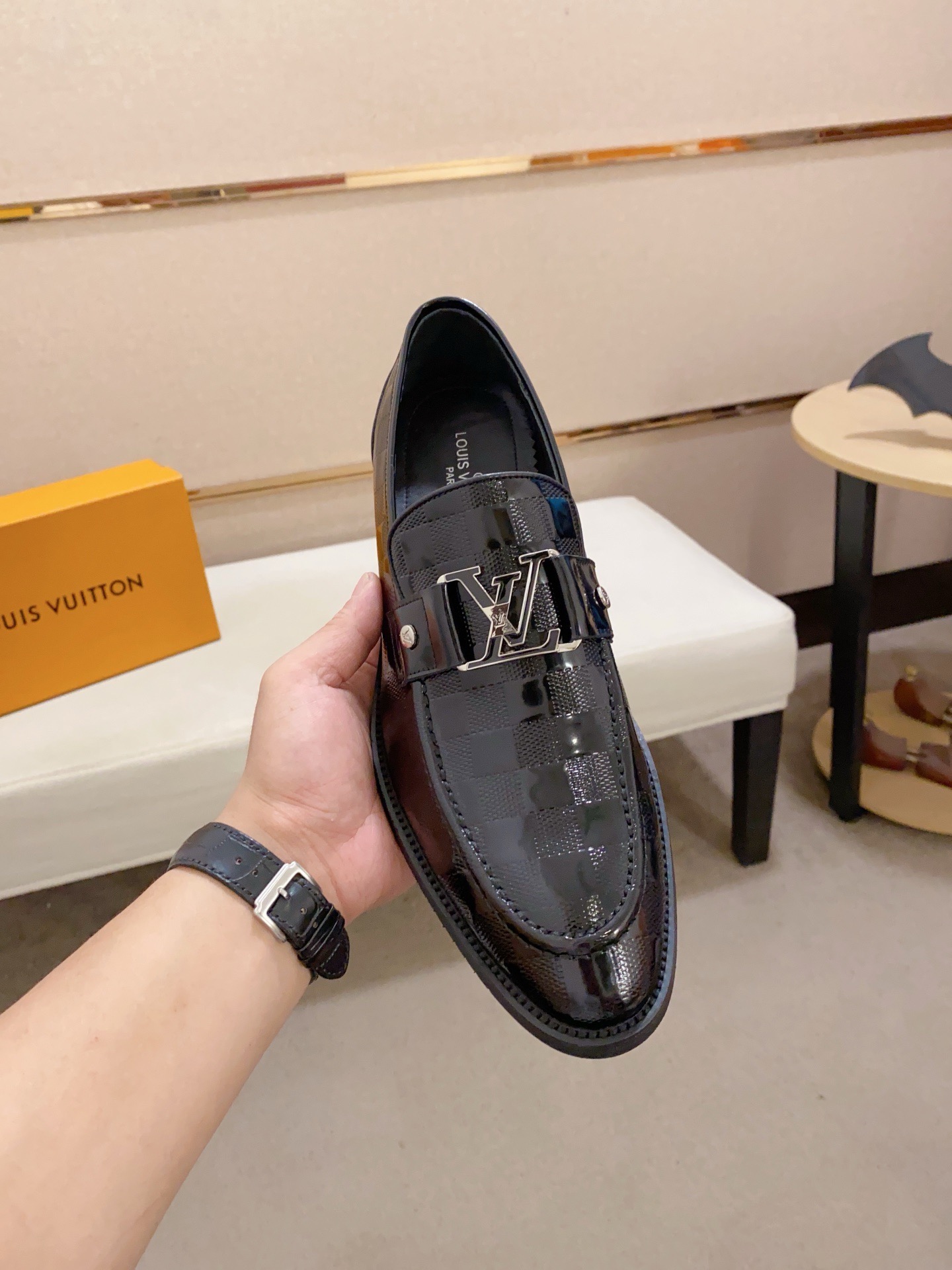 LOUIS VUITTON Men's Casual Leather Loafers With Metal Buckle 3 i1742110865504 5121 0 1