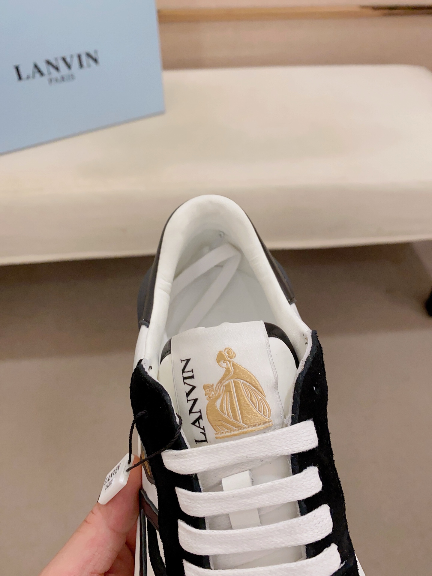 Lanvin Men's & Women's Casual Sneakers Fashion Leather Lace-up Shoes 7 i1742197305768 2839 0 5