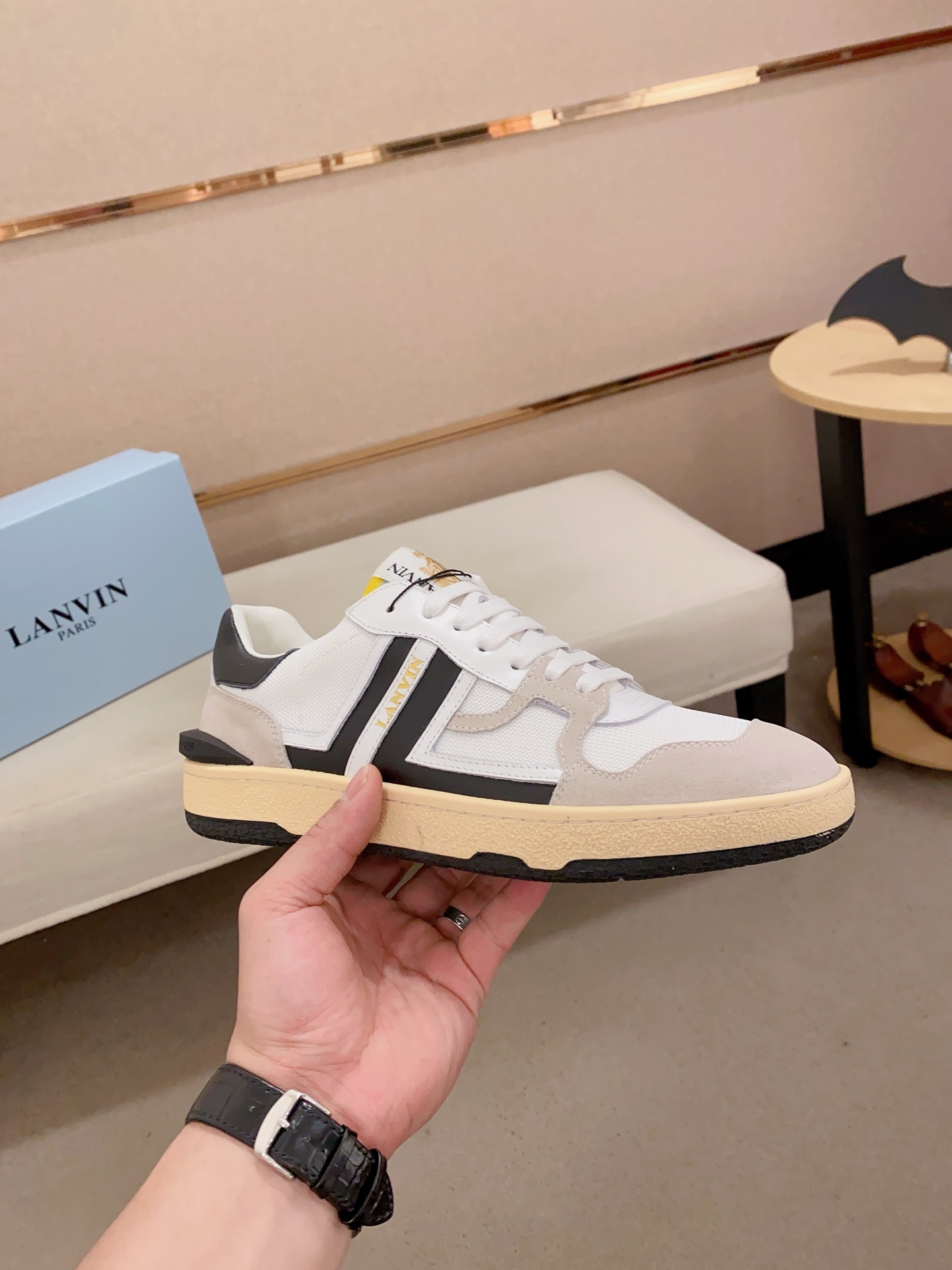 Lanvin Limited Edition Couple Sneakers - Versatile Style for Every Occasion 5 i1742197554256 637 0 3