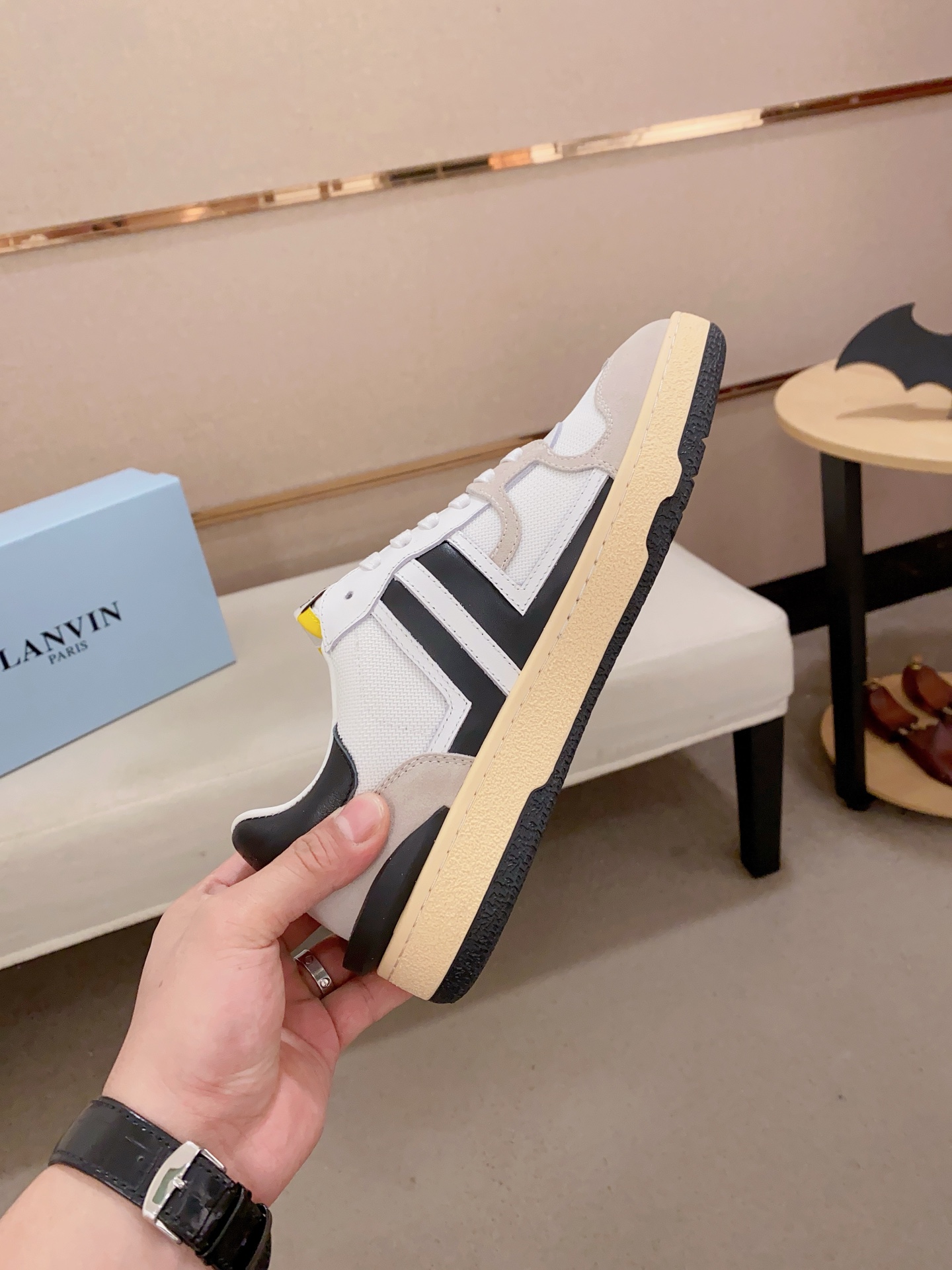 Lanvin Limited Edition Couple Sneakers - Versatile Style for Every Occasion 6 i1742197554309 3036 0 4