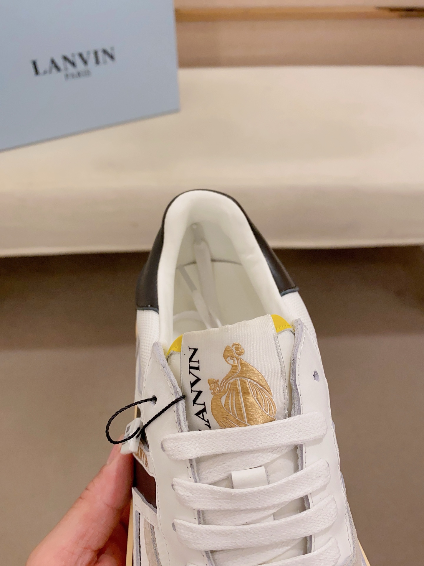 Lanvin Limited Edition Couple Sneakers - Versatile Style for Every Occasion 7 i1742197555381 4683 0 5