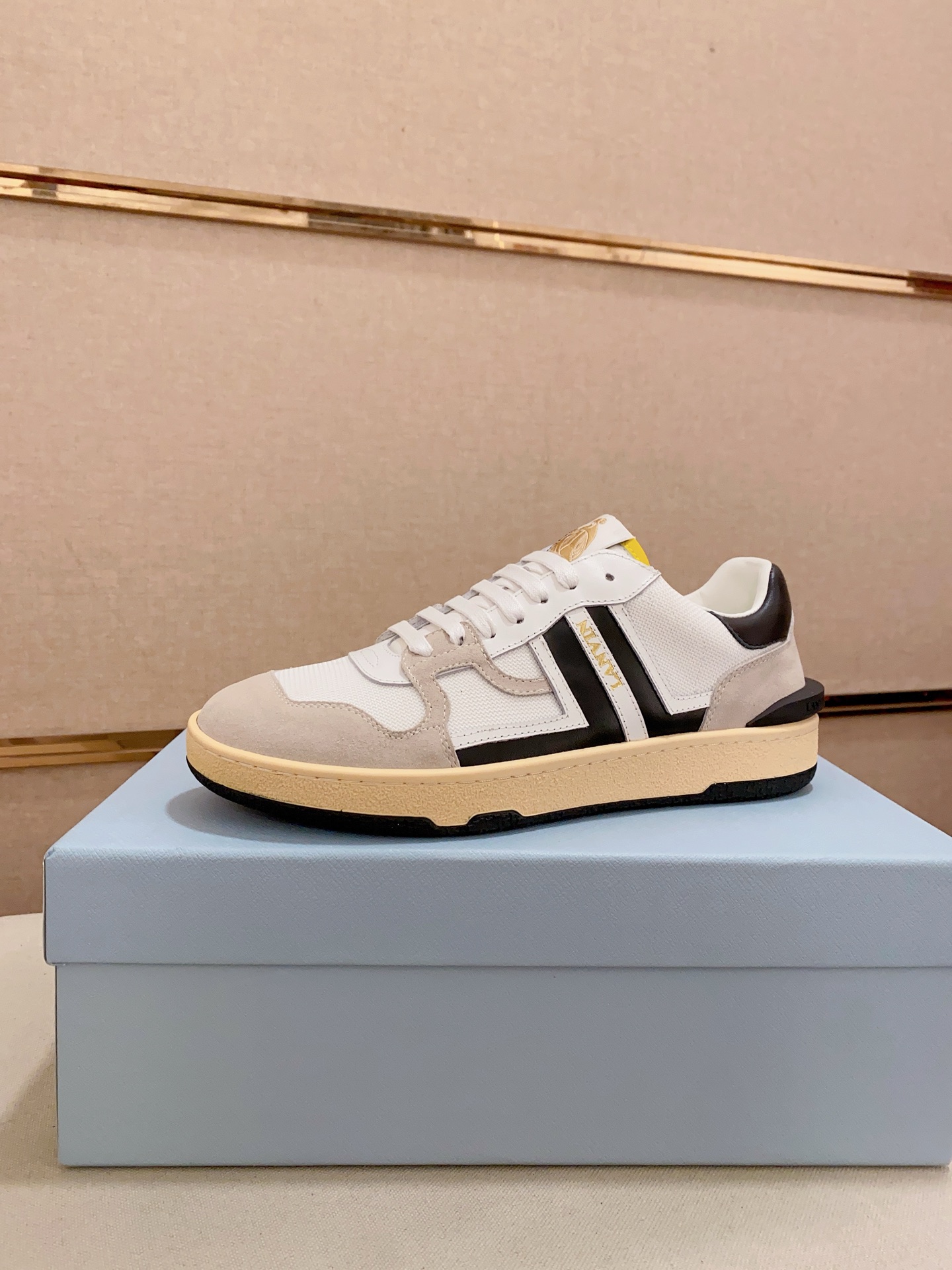 Lanvin Limited Edition Couple Sneakers - Versatile Style for Every Occasion 1 Lanvin Limited Edition Couple Sneakers - Versatile Style for Every Occasion