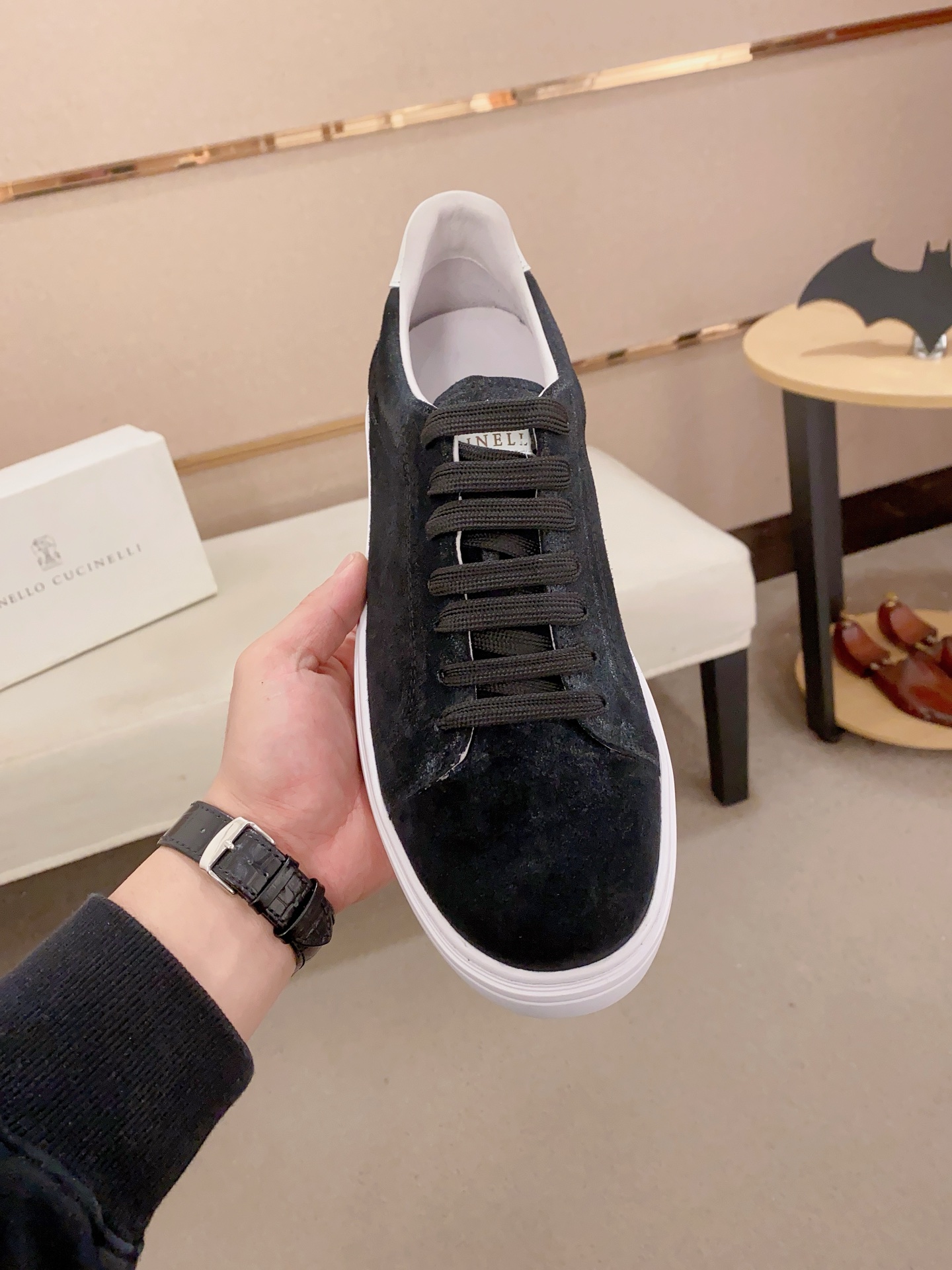 Brunello Cucinelli Men's Suede Leather Sneakers - Stylish & Comfortable 3 i1742455030600 1462 0 1