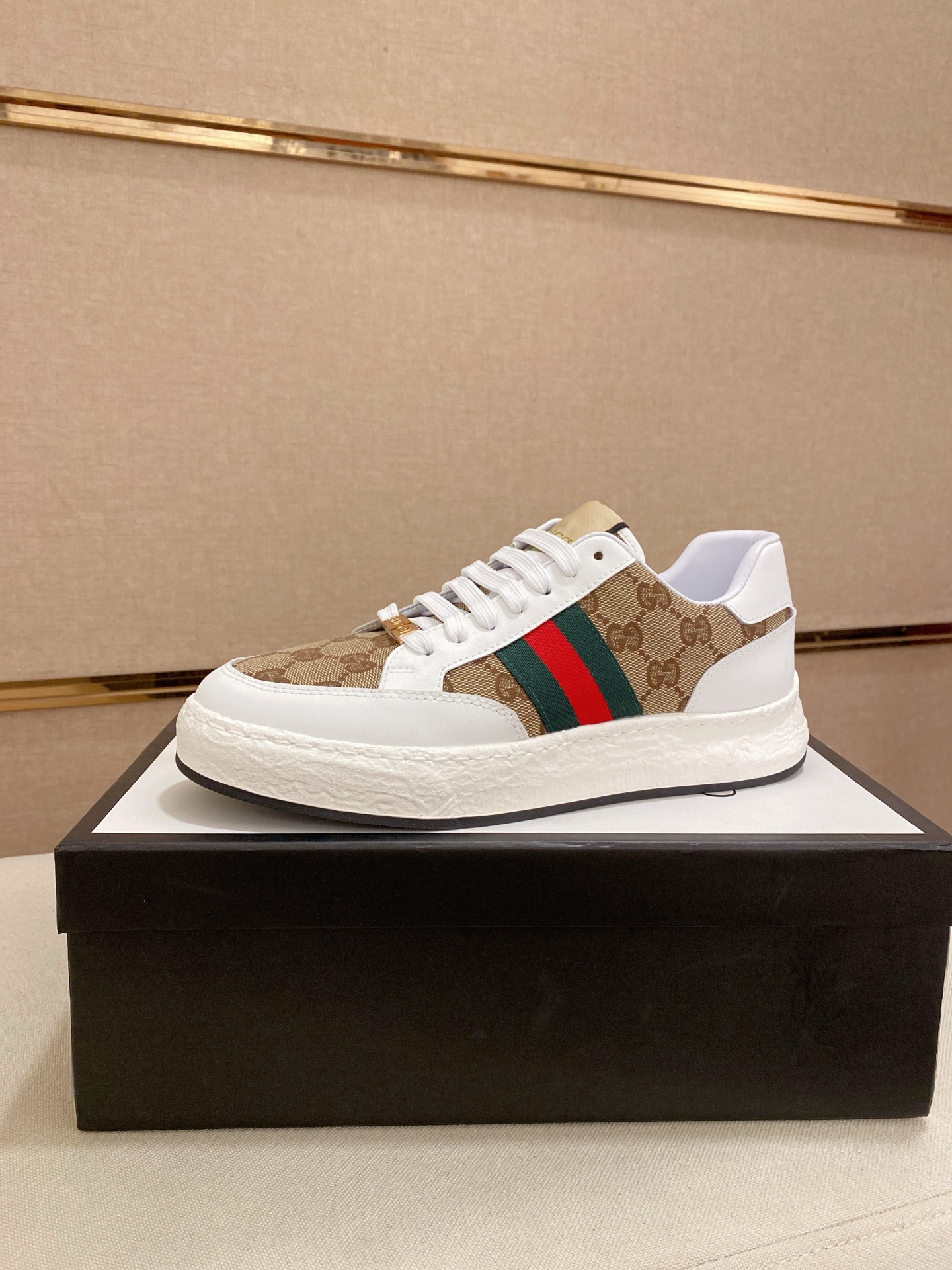 Gucci Men's GG Canvas Ace Sneakers, Size 38-44 - Italian Leather 2 i1742626755455 927 0 0