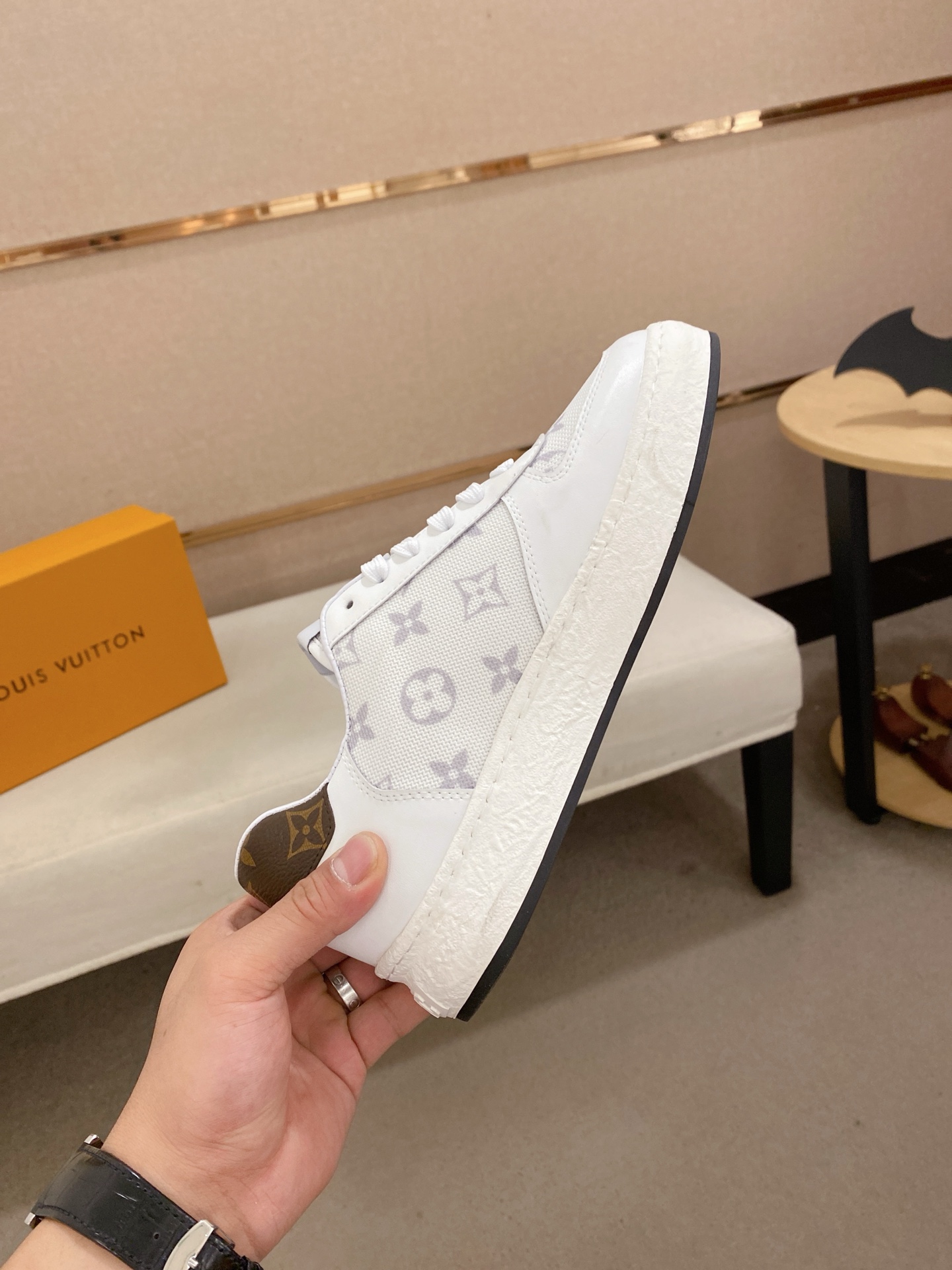 Louis Vuitton Men's White Leather Lace-Up Sneakers Size 38-44 6 i1742626998043 7647 0 4