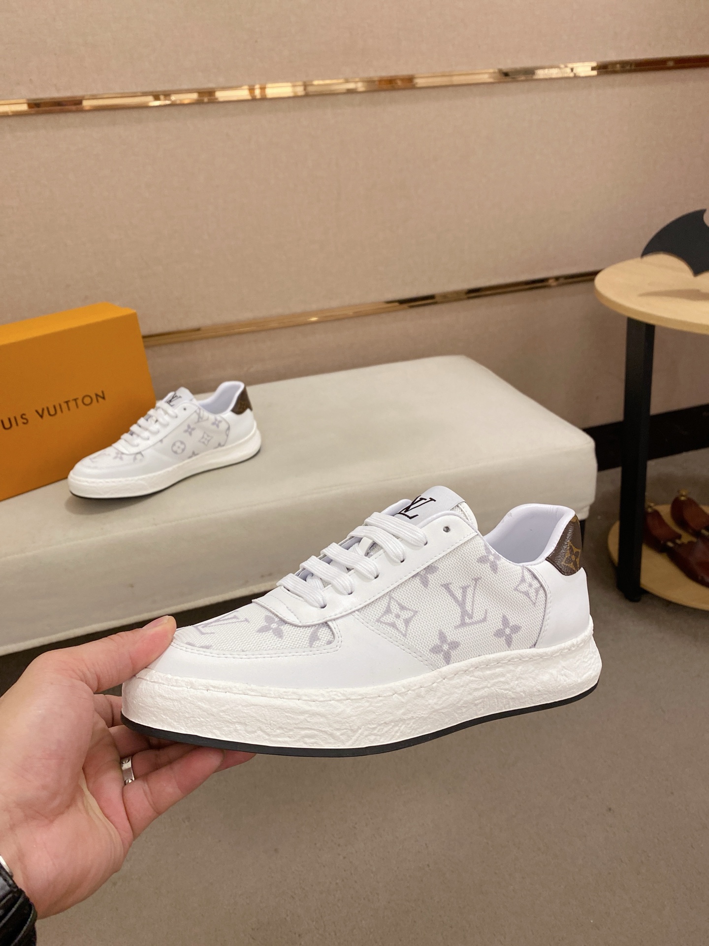 Louis Vuitton Men's White Leather Lace-Up Sneakers Size 38-44 4 i1742626998057 7903 0 2