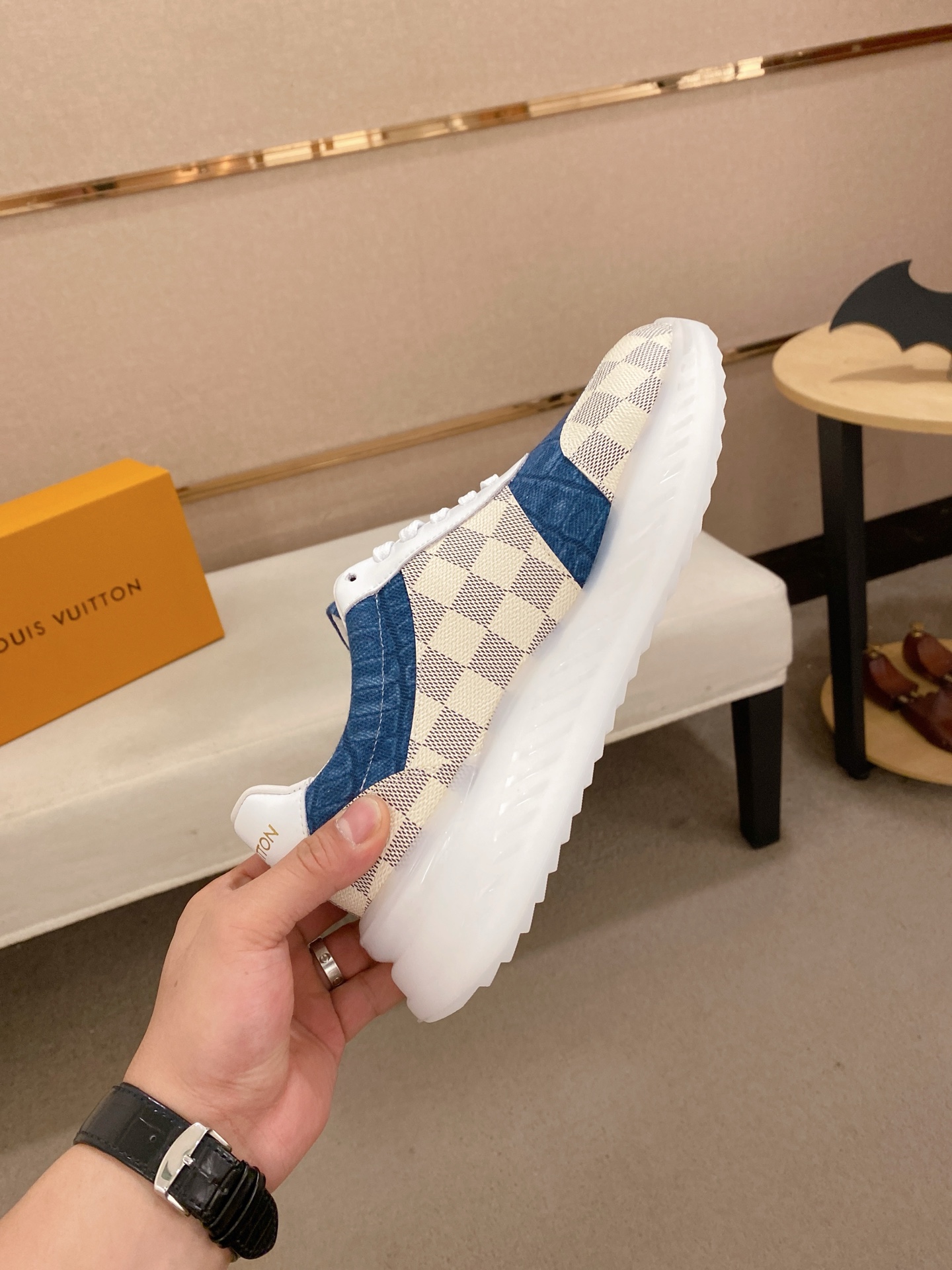 Louis Vuitton Men's Run Away Pulse Sneaker Blue LV Monogram Size 38-44 6 i1742627249515 708 0 4