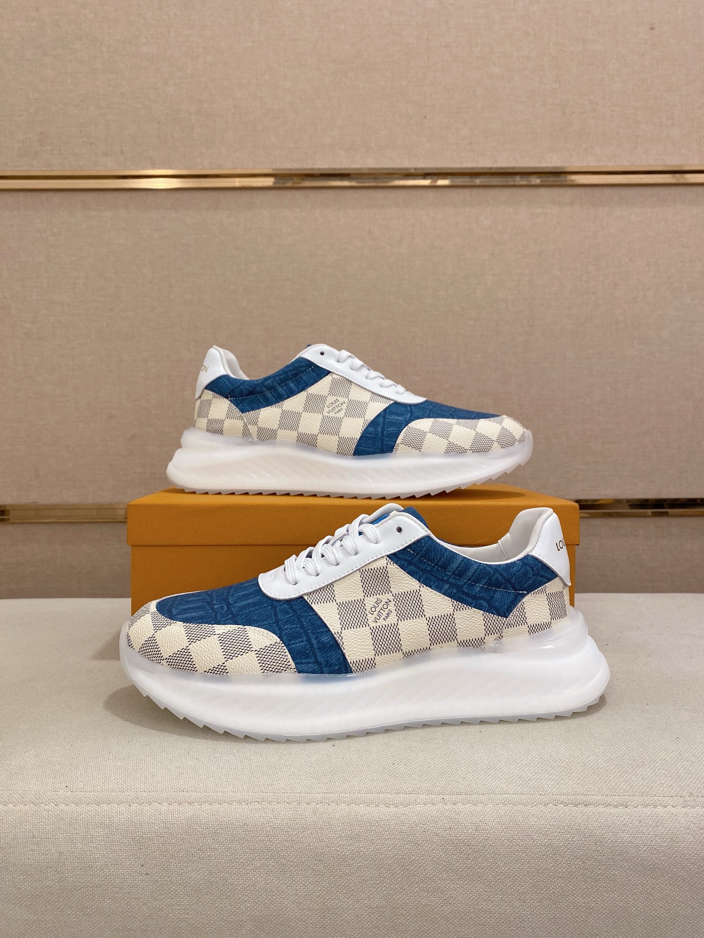 Louis Vuitton Men's Run Away Pulse Sneaker Blue LV Monogram Size 38-44 8 i1742627249527 5335 0 6