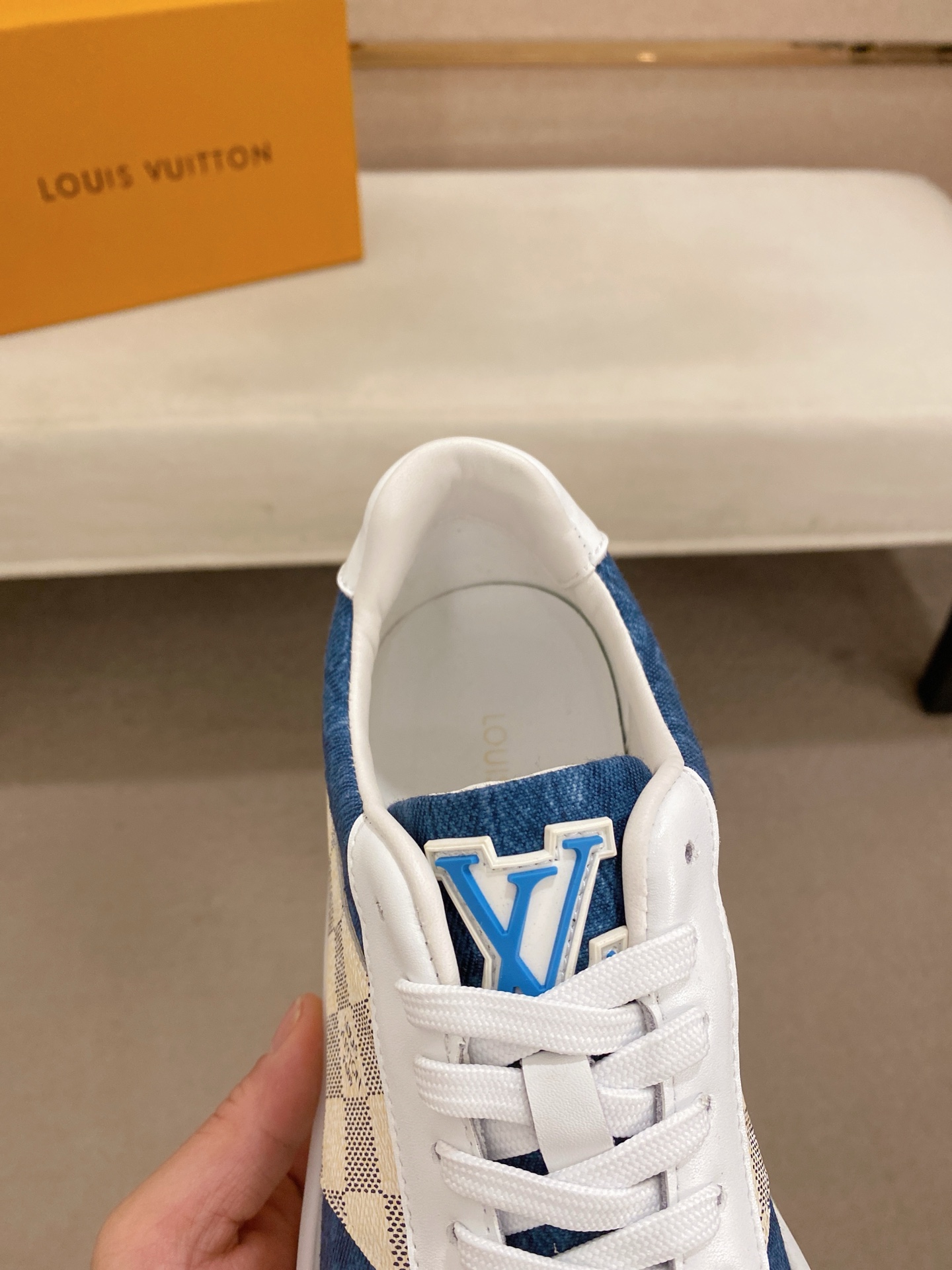 Louis Vuitton Men's Run Away Pulse Sneaker Blue LV Monogram Size 38-44 7 i1742627250585 3375 0 5