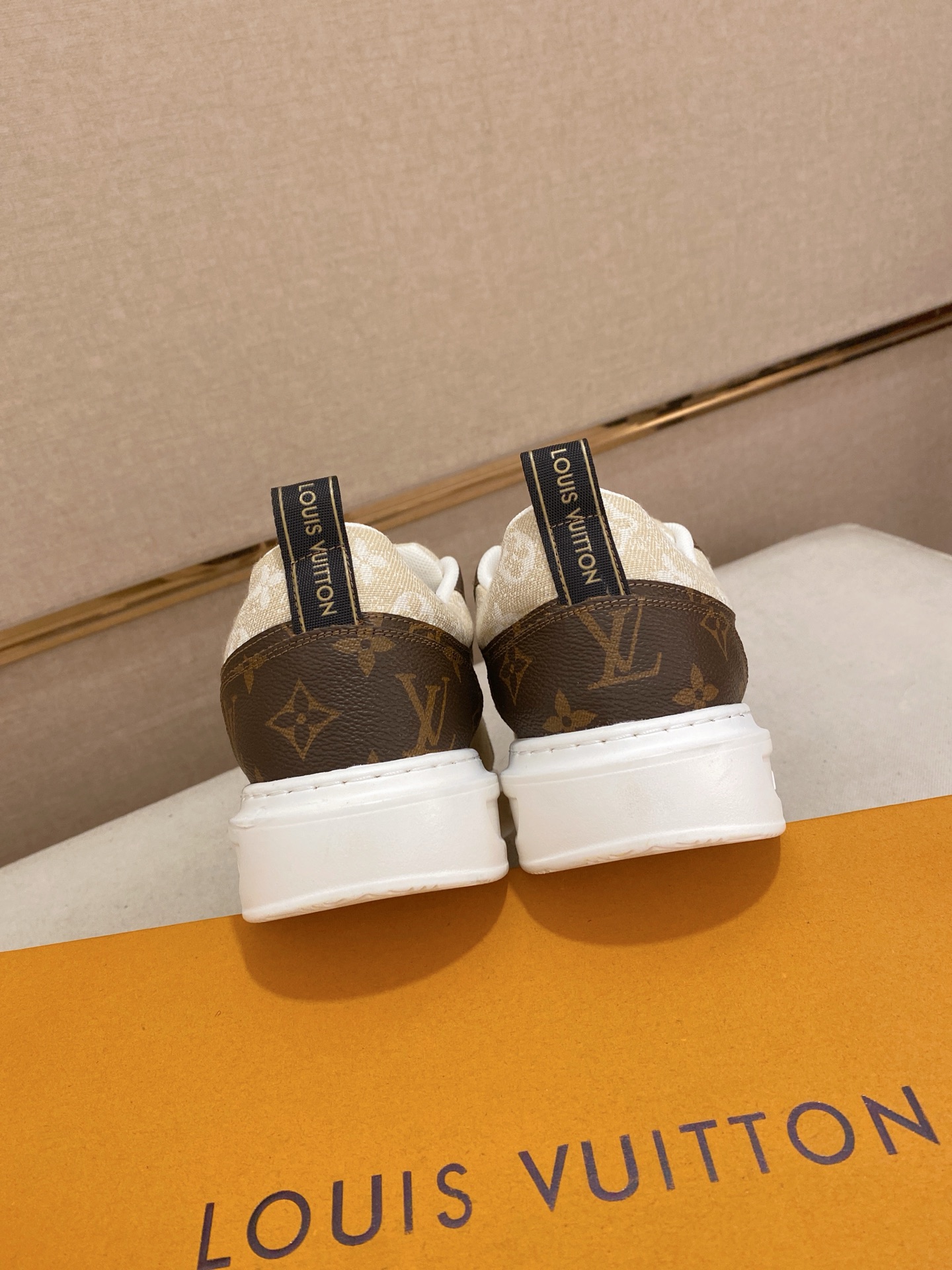 Louis Vuitton Men's Leather Casual Sneakers Brown Monogram Size 38-44 9 i1742627366905 1274 0 7