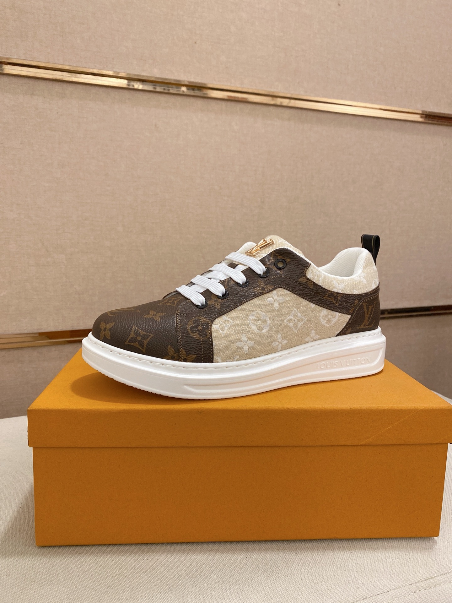 Louis Vuitton Men's Leather Casual Sneakers Brown Monogram Size 38-44