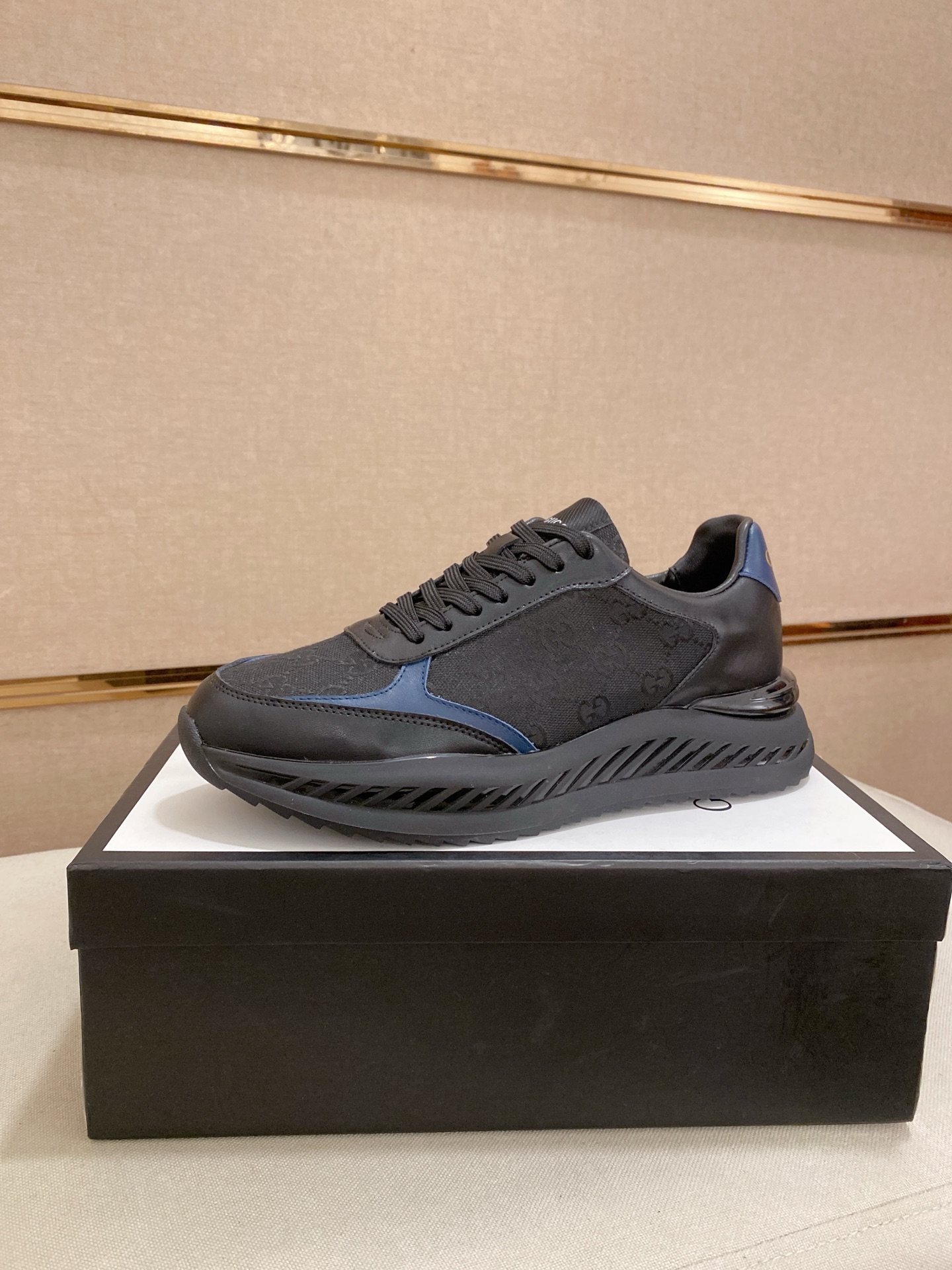 Gucci Men's Leather and Fabric Sneakers in Black and Blue, Sizes 38-44