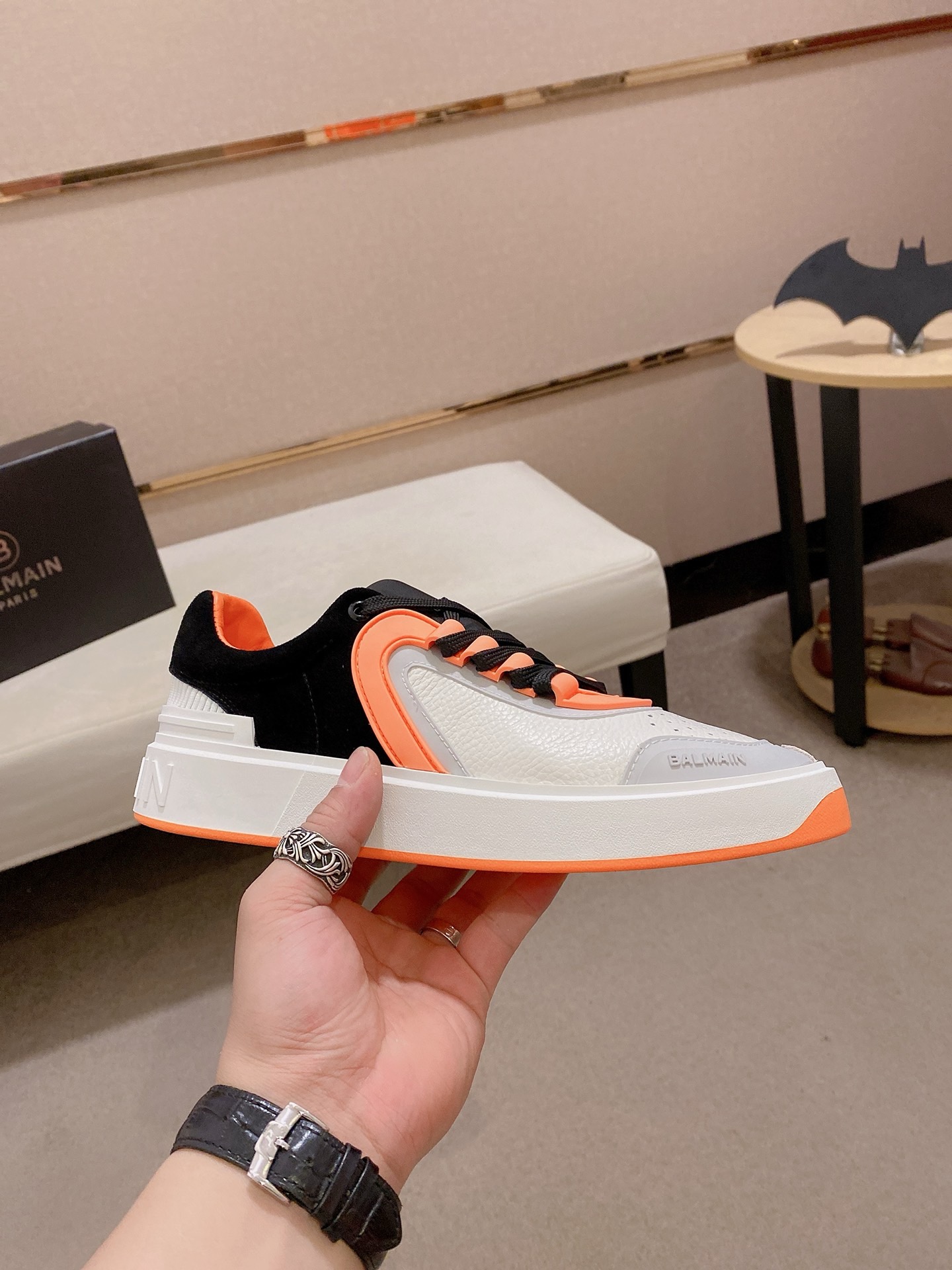 Balmain Men's Leather One-Step Board Shoes - Premium Quality & Comfort 5 i1742631176796 9933 0 3