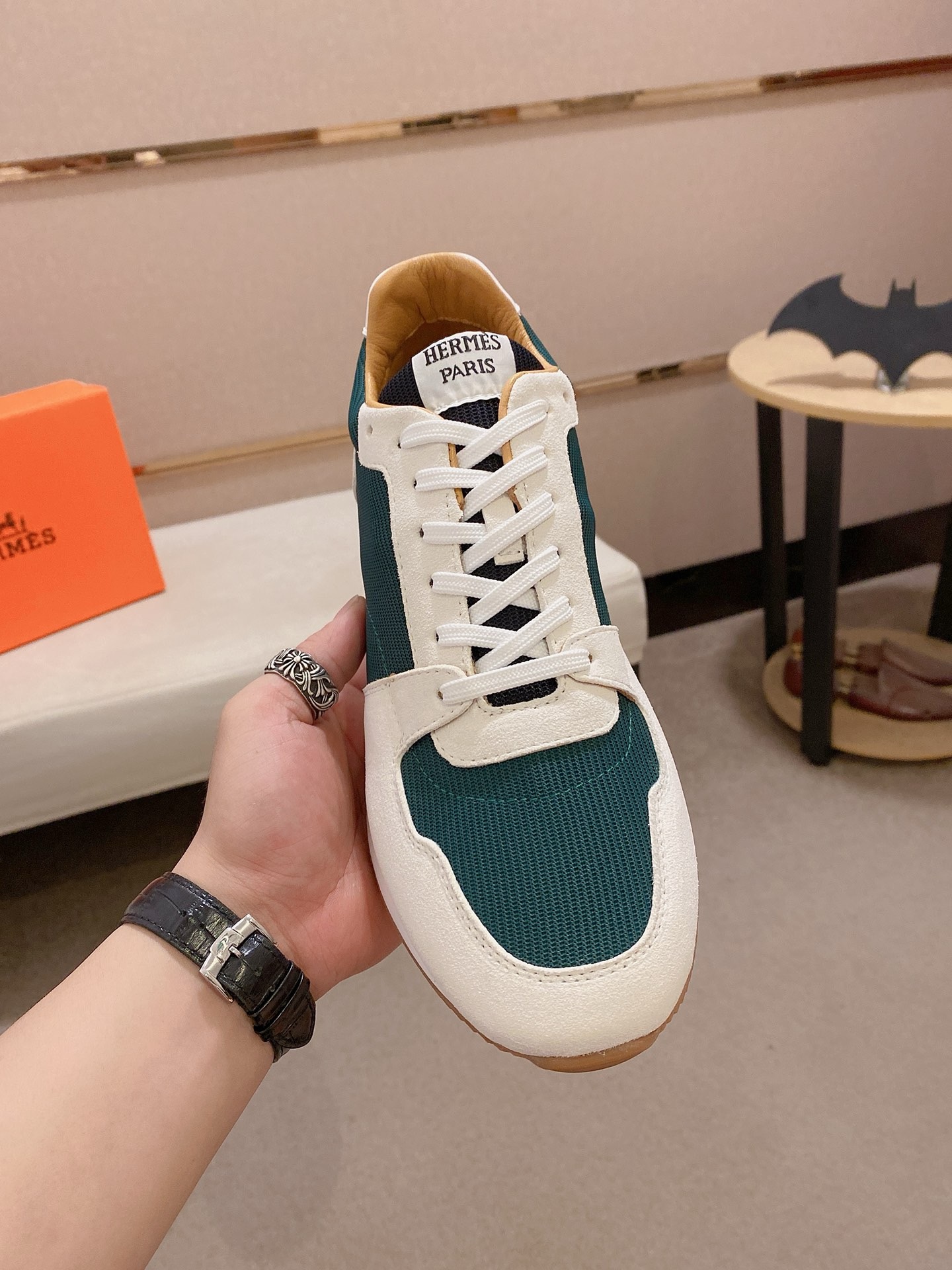 Hermes Men's Classic Sneakers - Italian Leather, Comfortable Fit, Sizes 38-44 3 i1742631592005 656 0 1