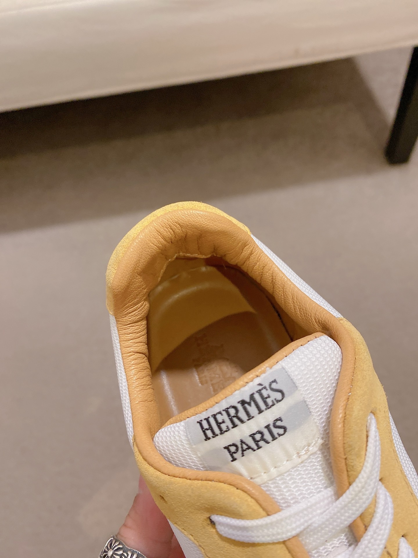 Hermès Men's Classic Sneakers in Italian Leather - Comfortable & Stylish 7 i1742631682821 3445 0 5