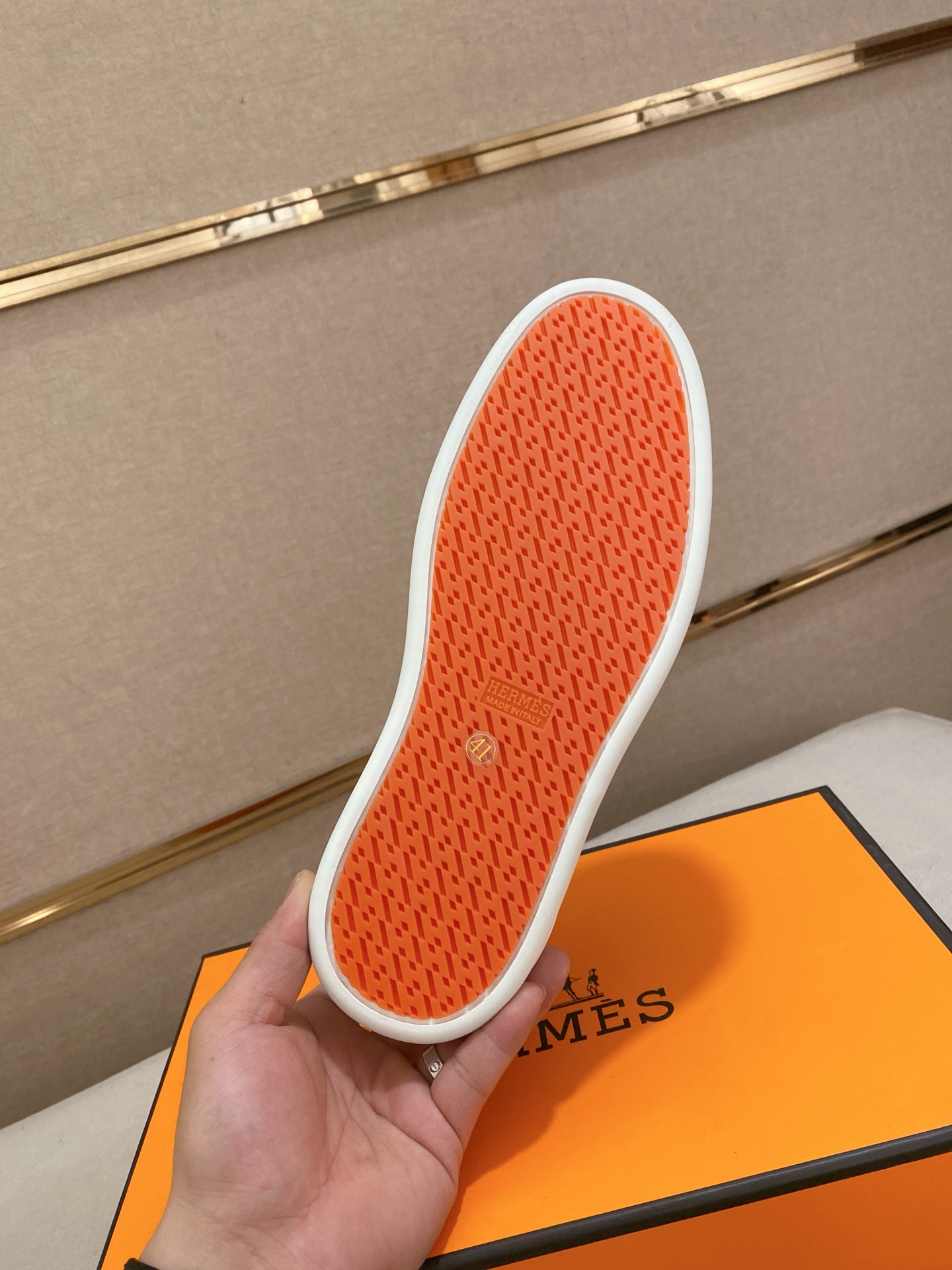 Hermès Men's Décontractée Sneakers in Orange and White - Size 38-44 10 i1742636411974 9941 0 8