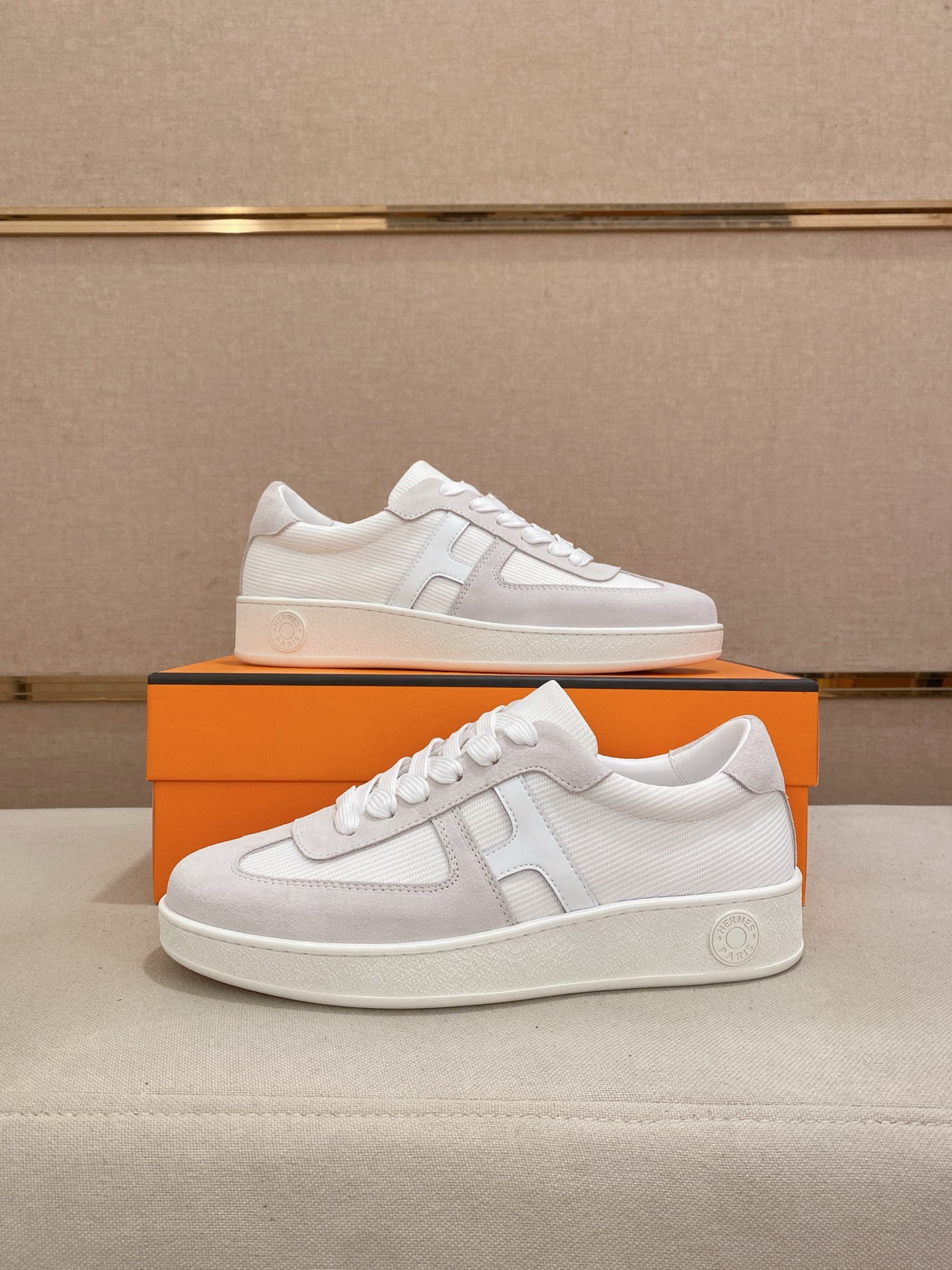 Hermes Men's White Leather Sneakers with H Logo, Size 38-44 8 i1742636484001 2117 0 6