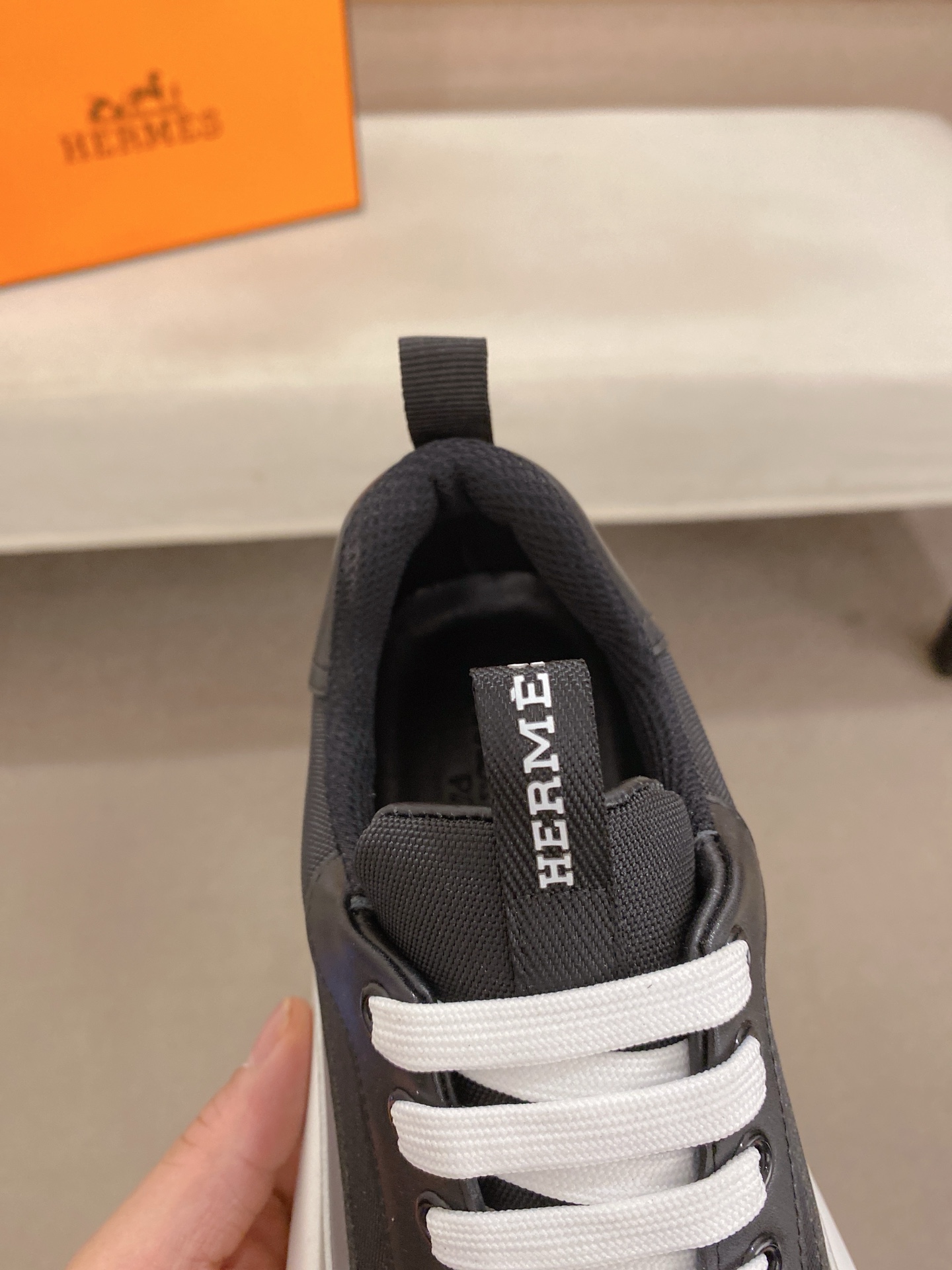 Hermes Men's Classic Sneakers - Italian Leather, Comfortable Fit, Sizes 38-44 7 i1744526788680 7390 0 5