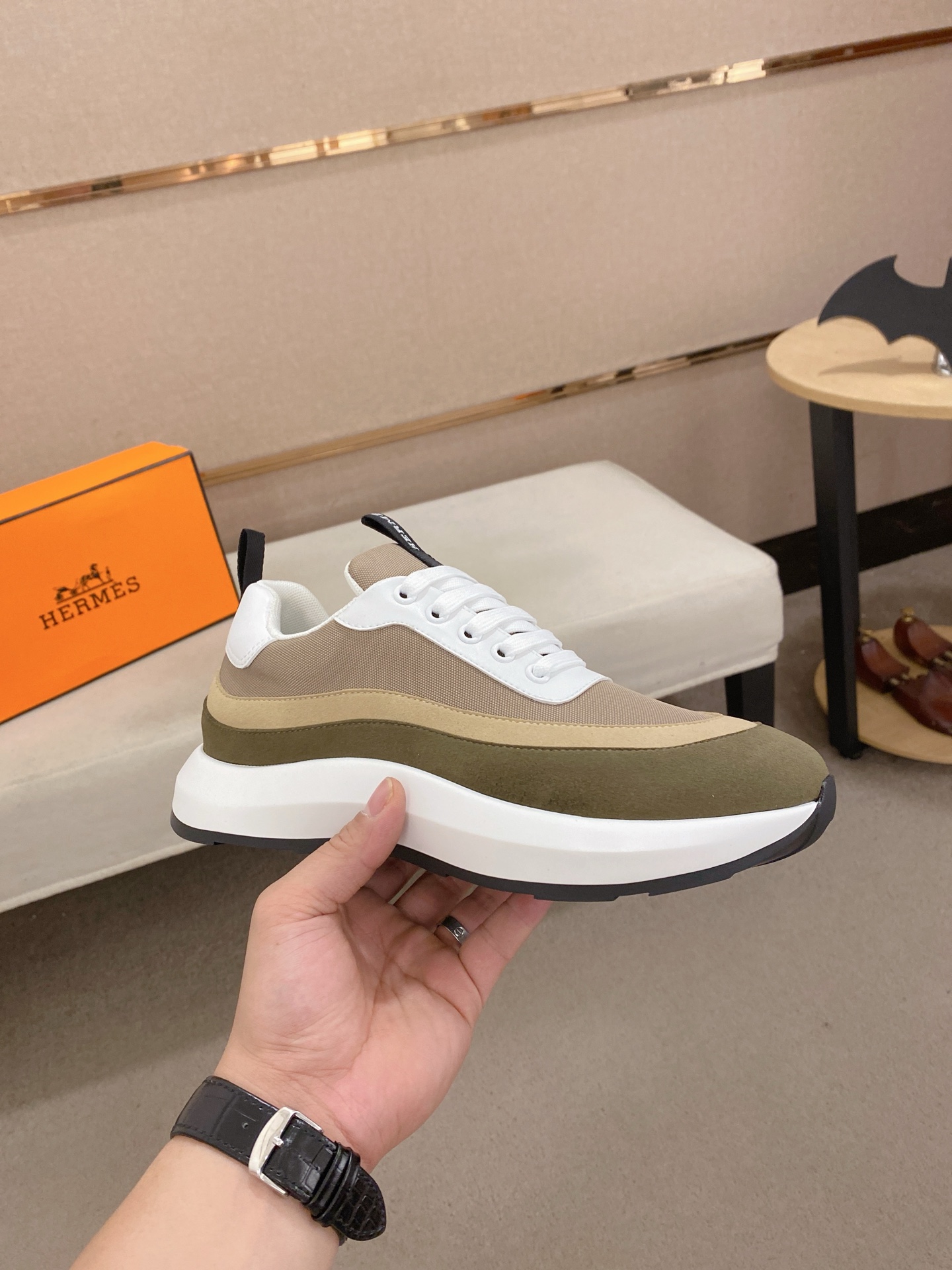 Hermes Men's Classic Sneakers, Italian Leather, Comfortable Fit, Sizes 38-44 5 i1744526810863 166 0 3