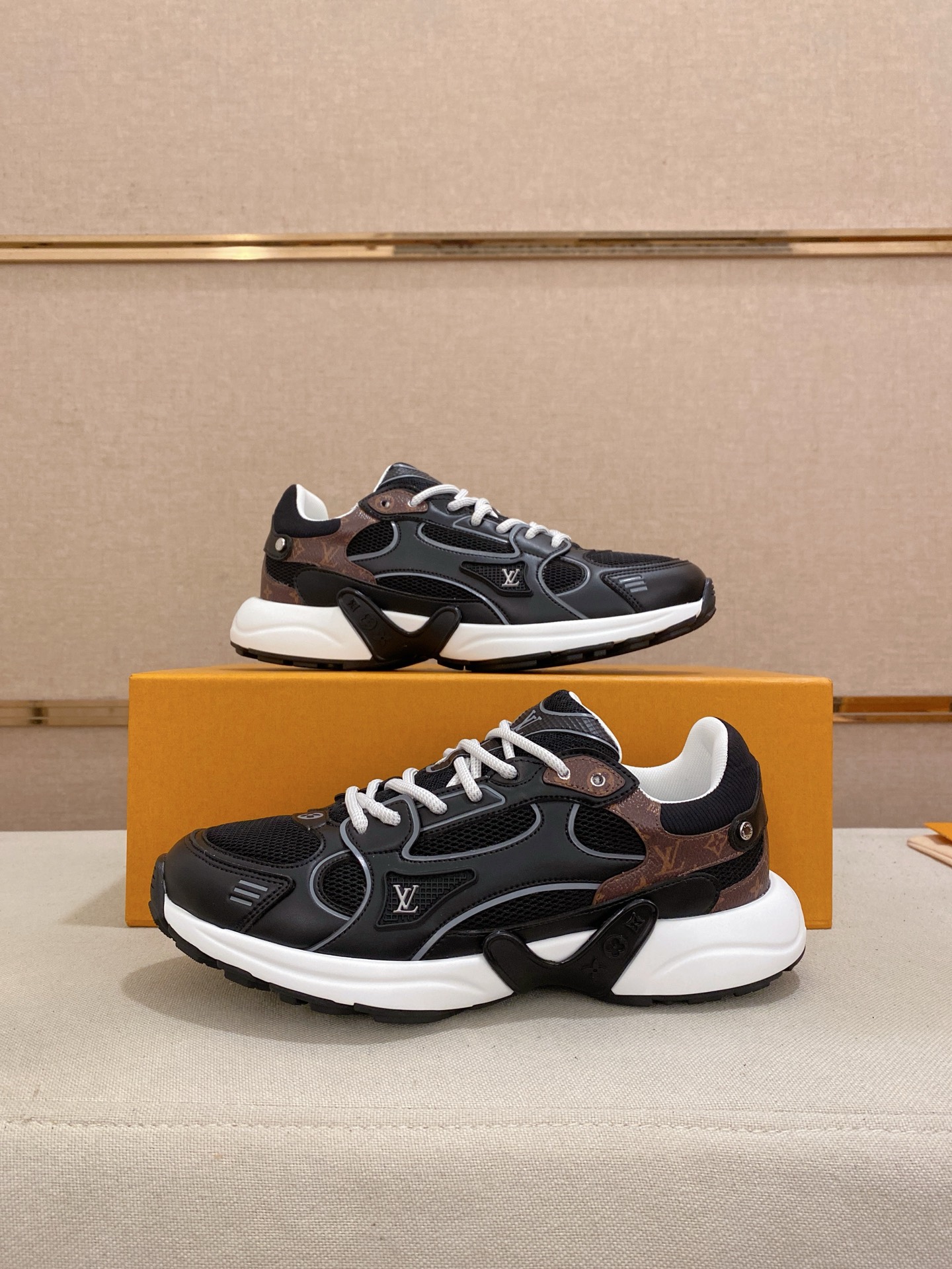 Louis Vuitton Olympia Sneakers: Stylish, Comfortable, and Iconic Design Running Shoes 8 i1744613368807 6561 0 6