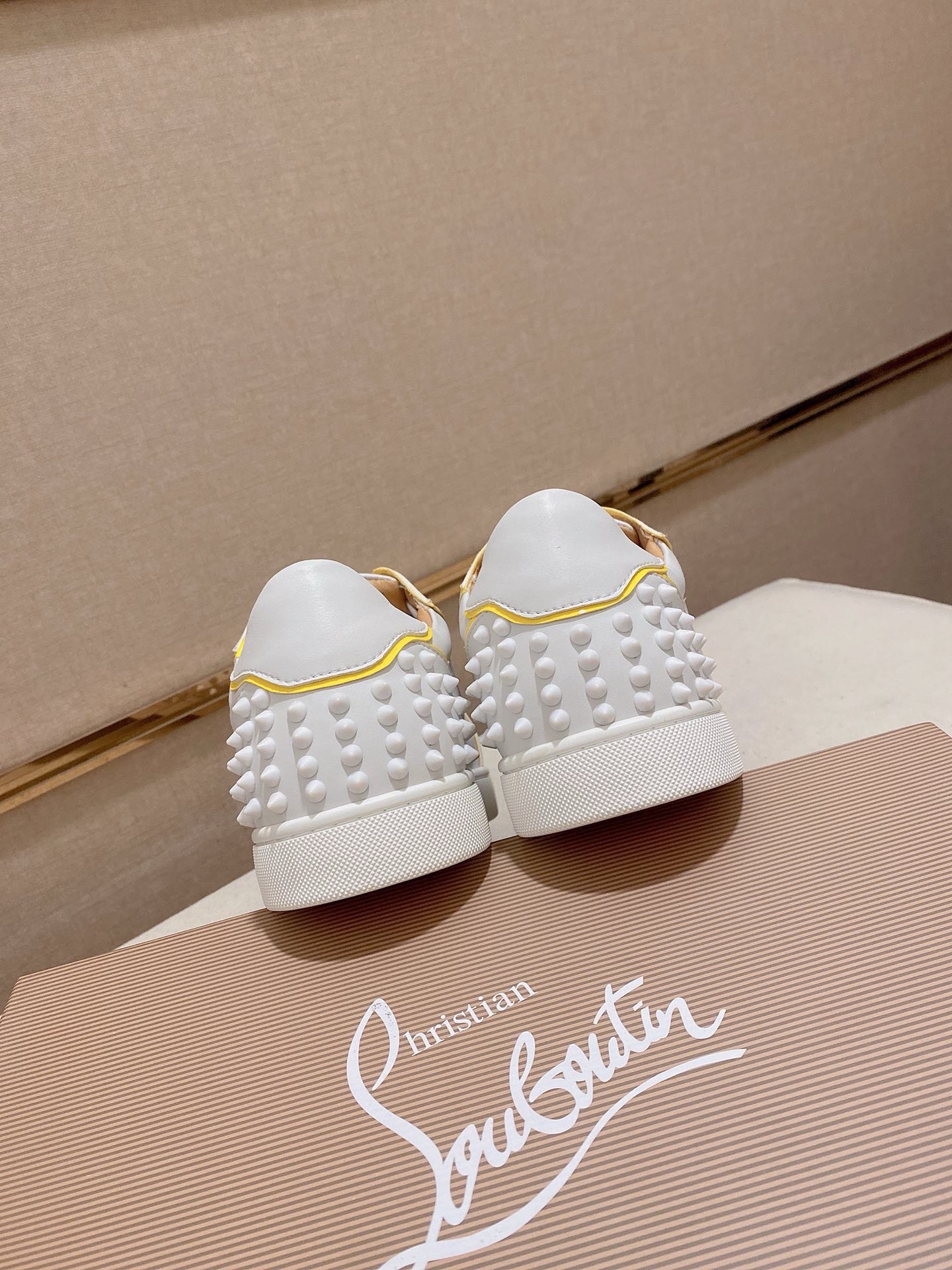 Christian Louboutin White Leather Low-Top Sneakers Size 38-44 9 i1744699271614 5001 0 7