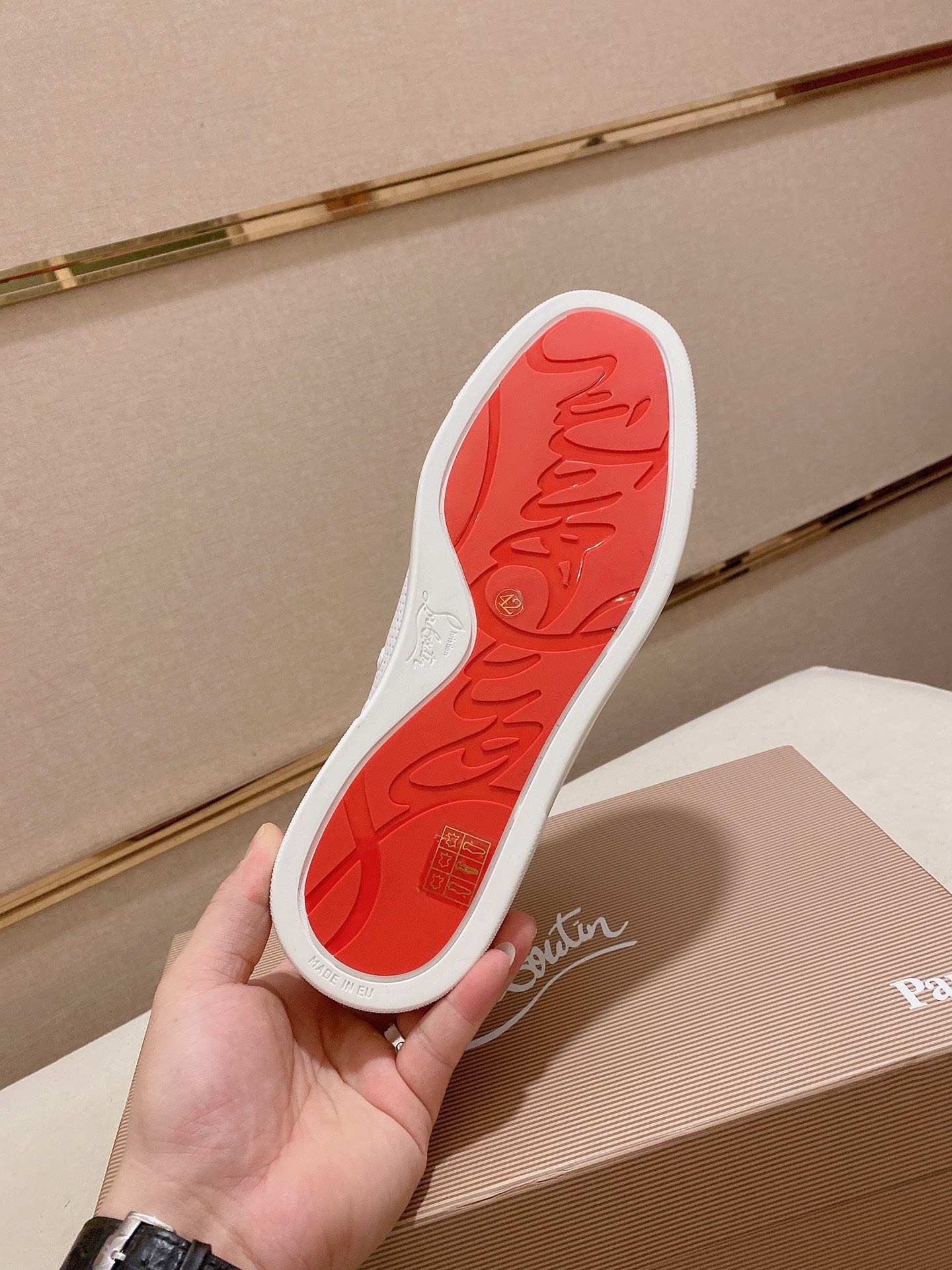 Christian Louboutin Men's White Leather Low-Top Sneakers, Size 38-44 10 i1744699350913 9013 0 8