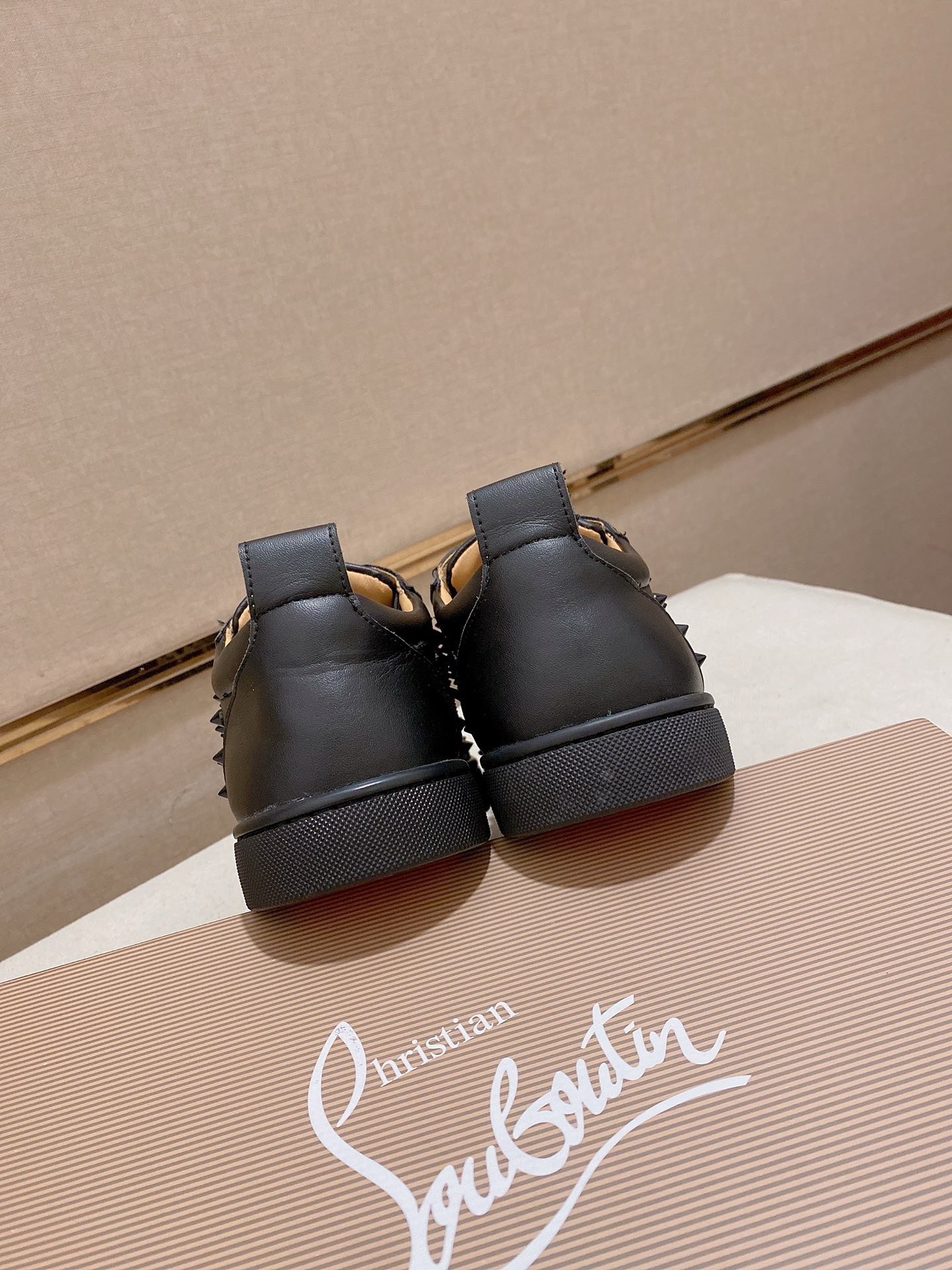 Christian Louboutin Men's Black Leather Spike-Embellished Low-Top Sneakers 9 i1744699709551 1838 0 7