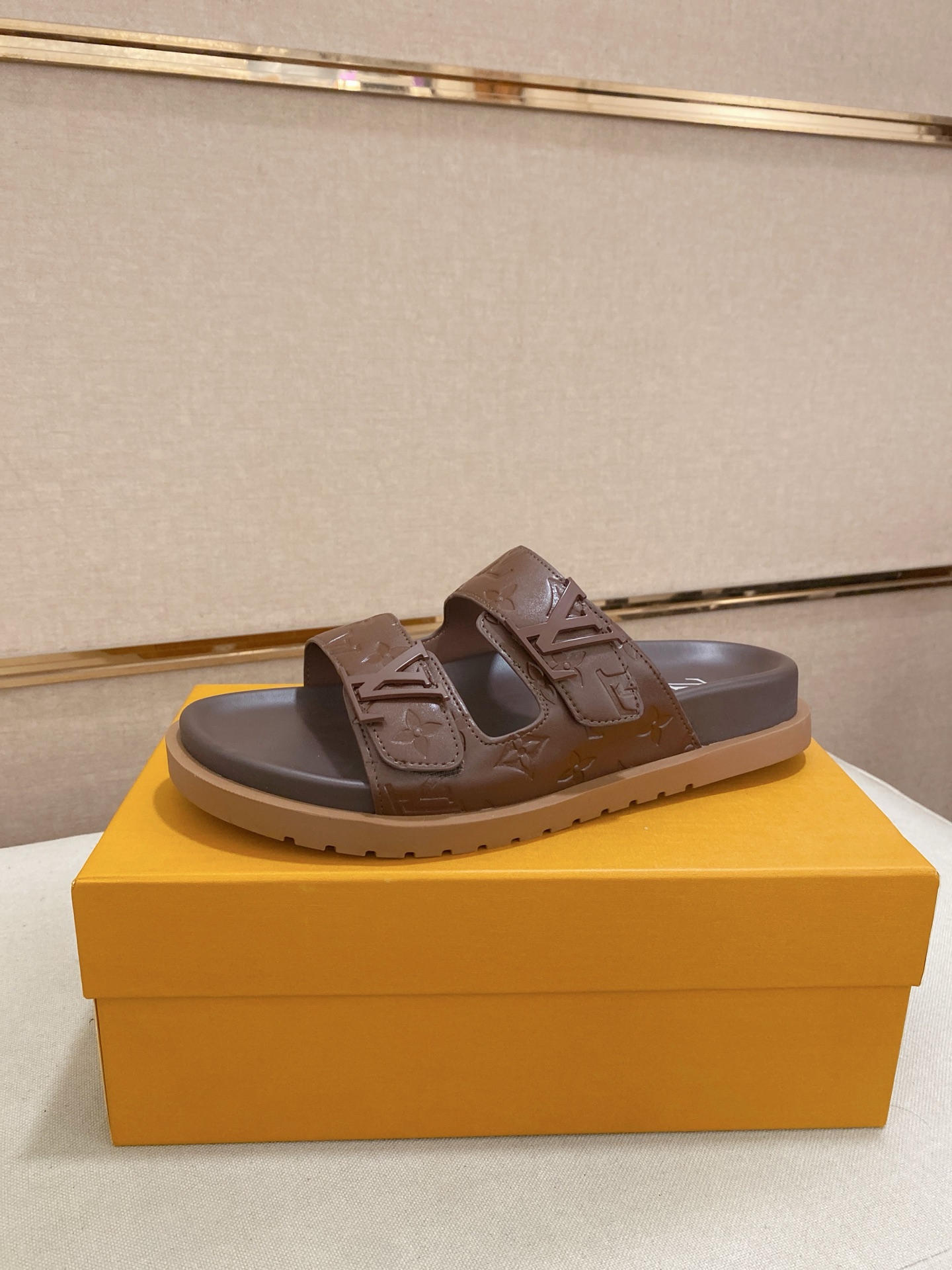 Louis Vuitton Men's Brown Leather Sandals, Designer Slides, Sizes 38-44 1 Louis Vuitton Men's Brown Leather Sandals, Designer Slides, Sizes 38-44