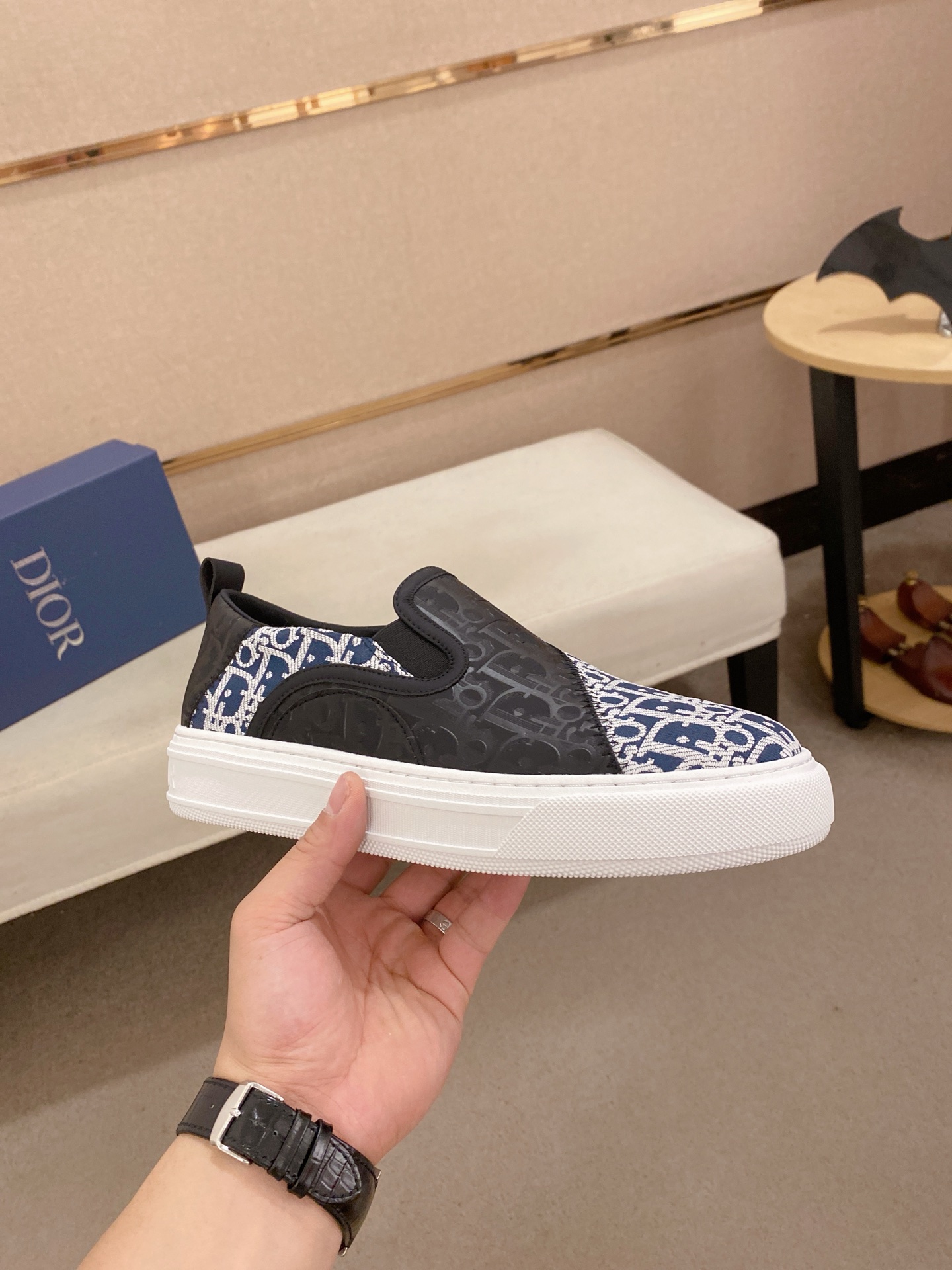 Dior Men's Slip-On Sneaker in Blue Dior Oblique Embroidery 5 i1745220541122 8921 0 3