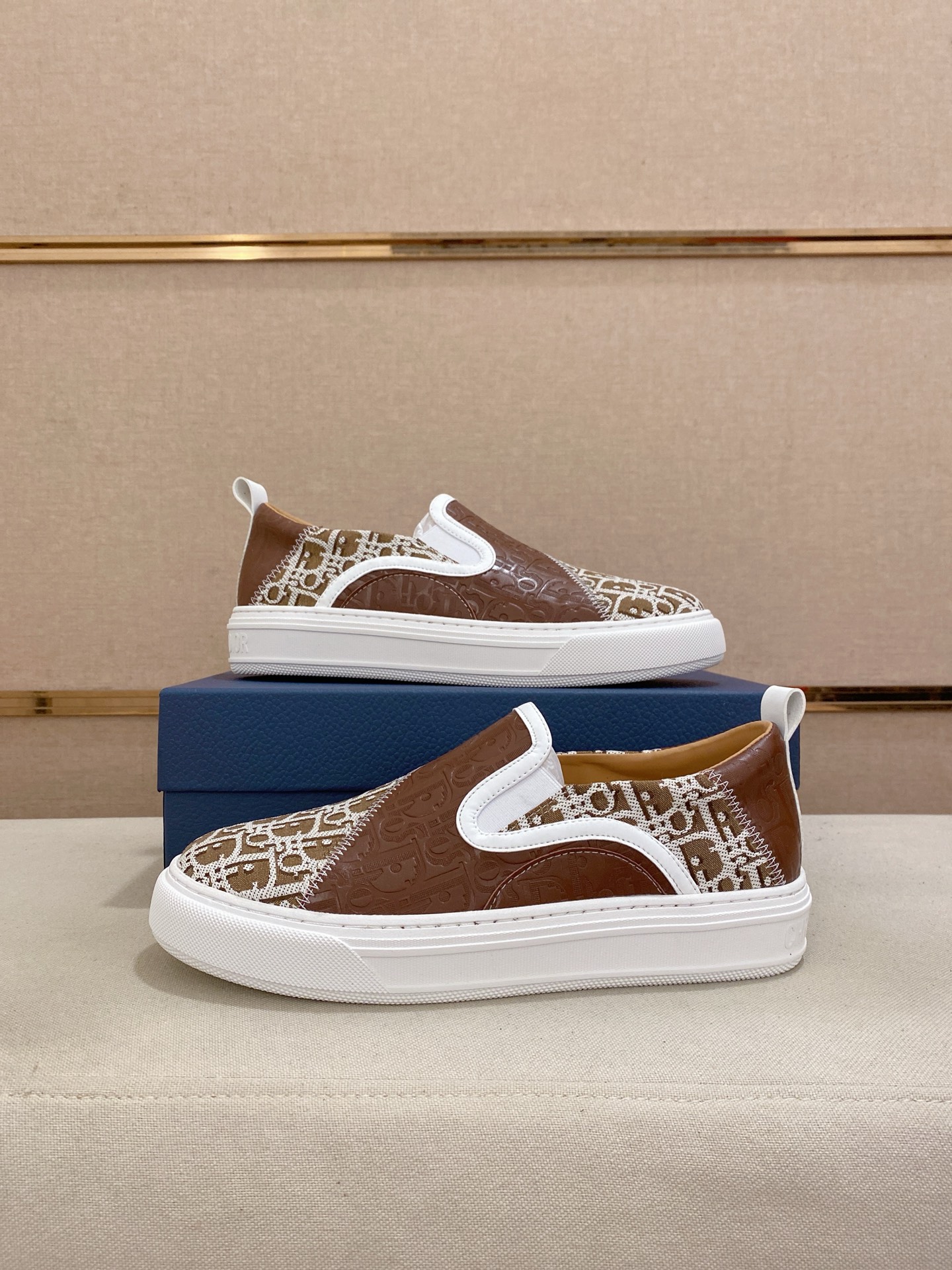 Dior Men's Brown Leather Slip-On Sneakers with Embroidered Fabric Detail 8 i1745220559095 6286 0 6