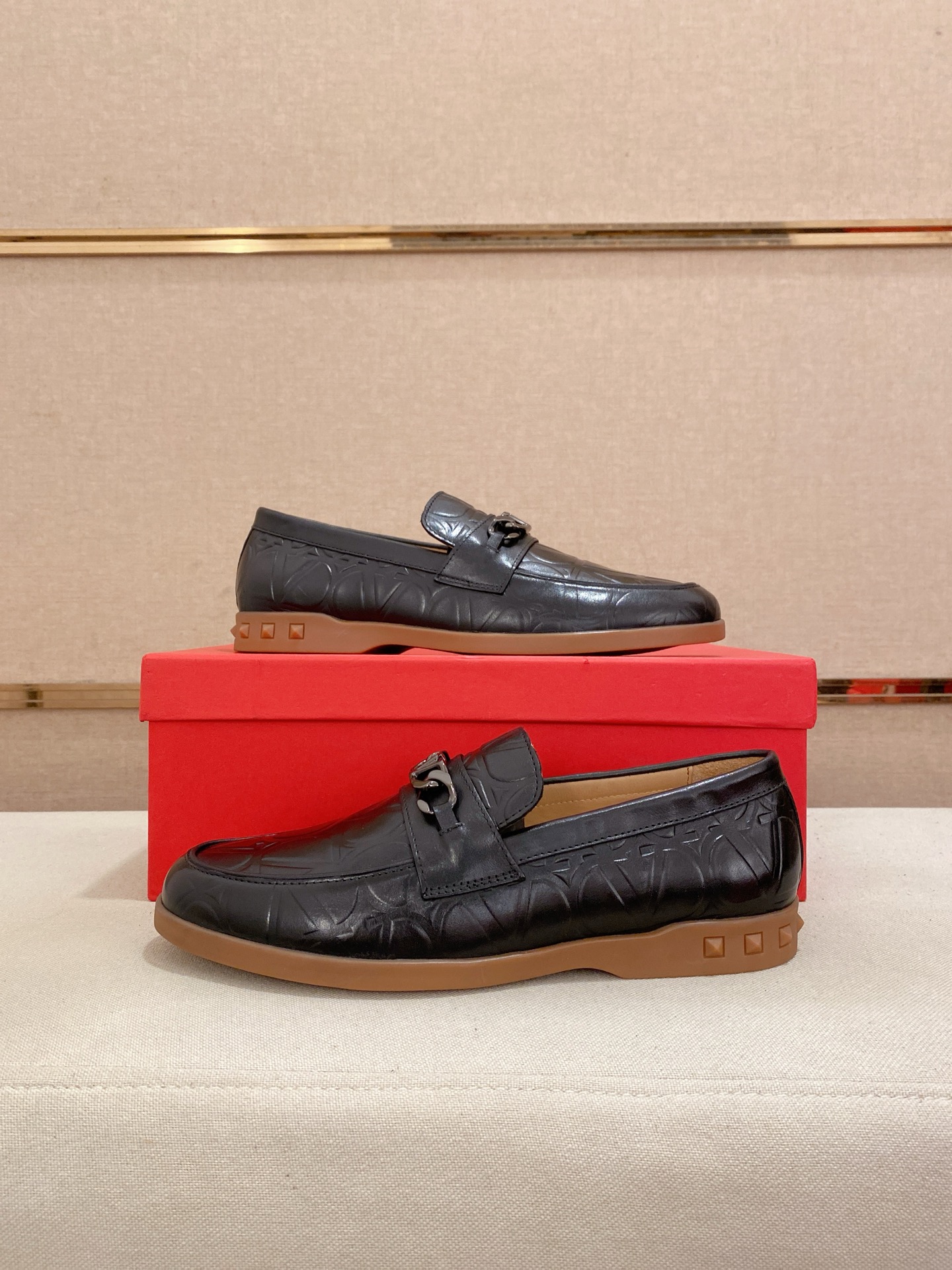 Salvatore Ferragamo Men's Leather Loafers, Classic Style, Size 38-44 8 i1745737974213 1133 0 8