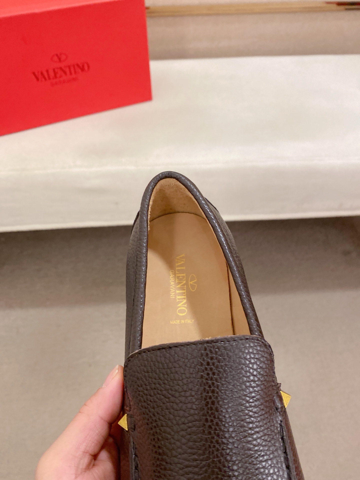 Valentino Men's Leather Loafers - Elegant, Comfortable, and Stylish 7 i1745738498180 6960 0 3